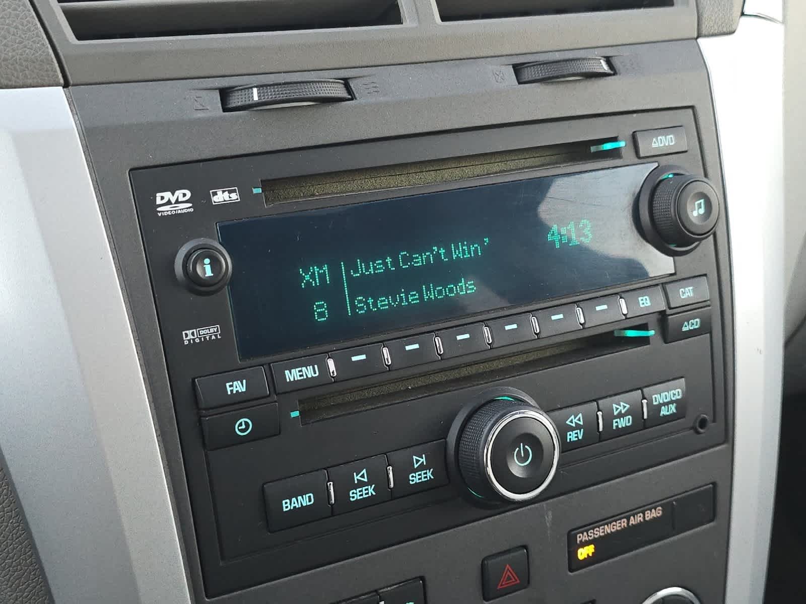 Thumbnail: 2010 Chevrolet Traverse - 20