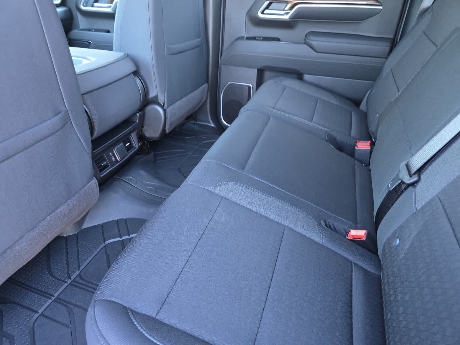 Thumbnail: 2026 Chevrolet Silverado 1500 - 4