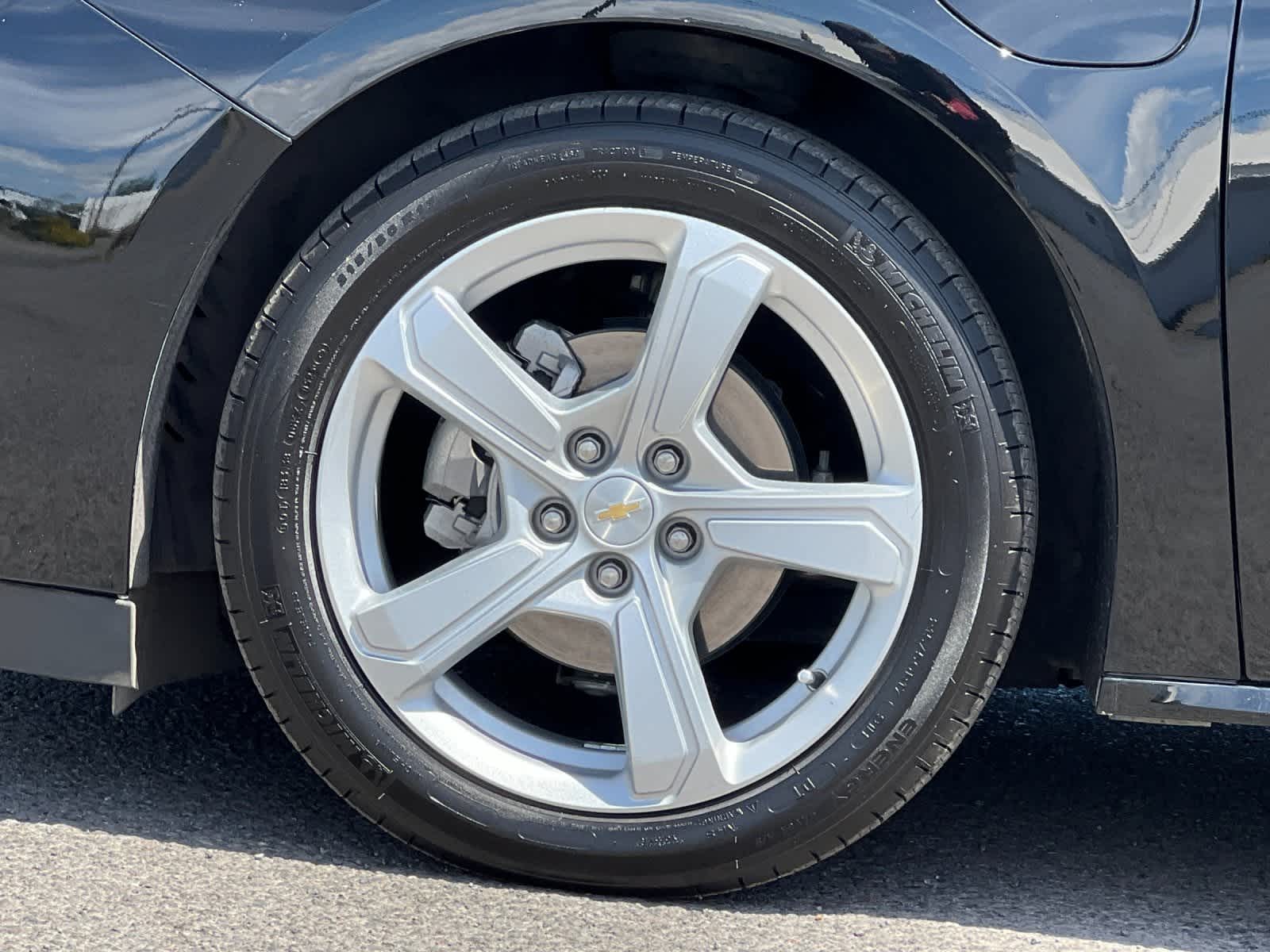 Thumbnail: 2018 Chevrolet Volt - 23