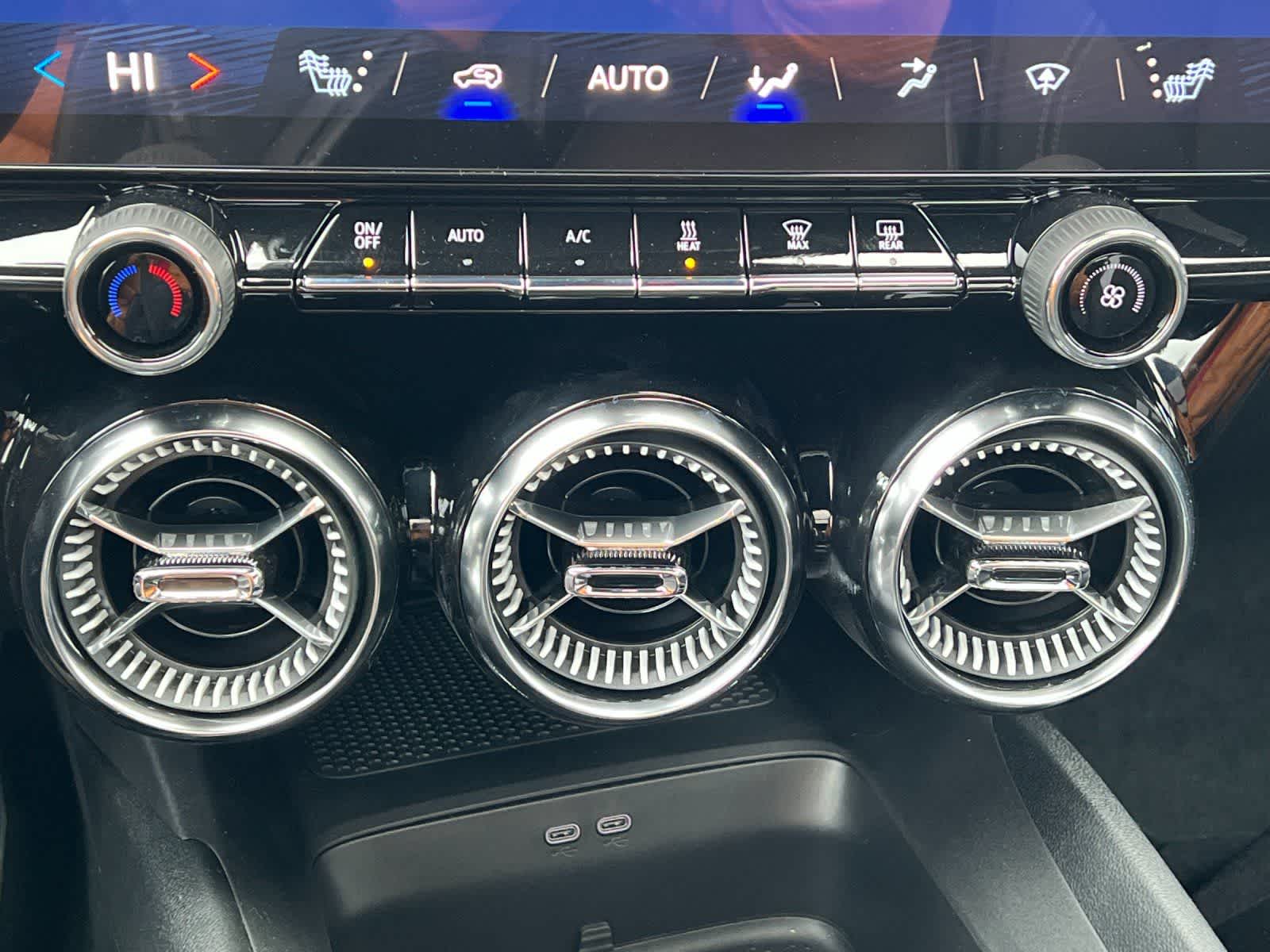 Thumbnail: 2026 Chevrolet Blazer EV - 19