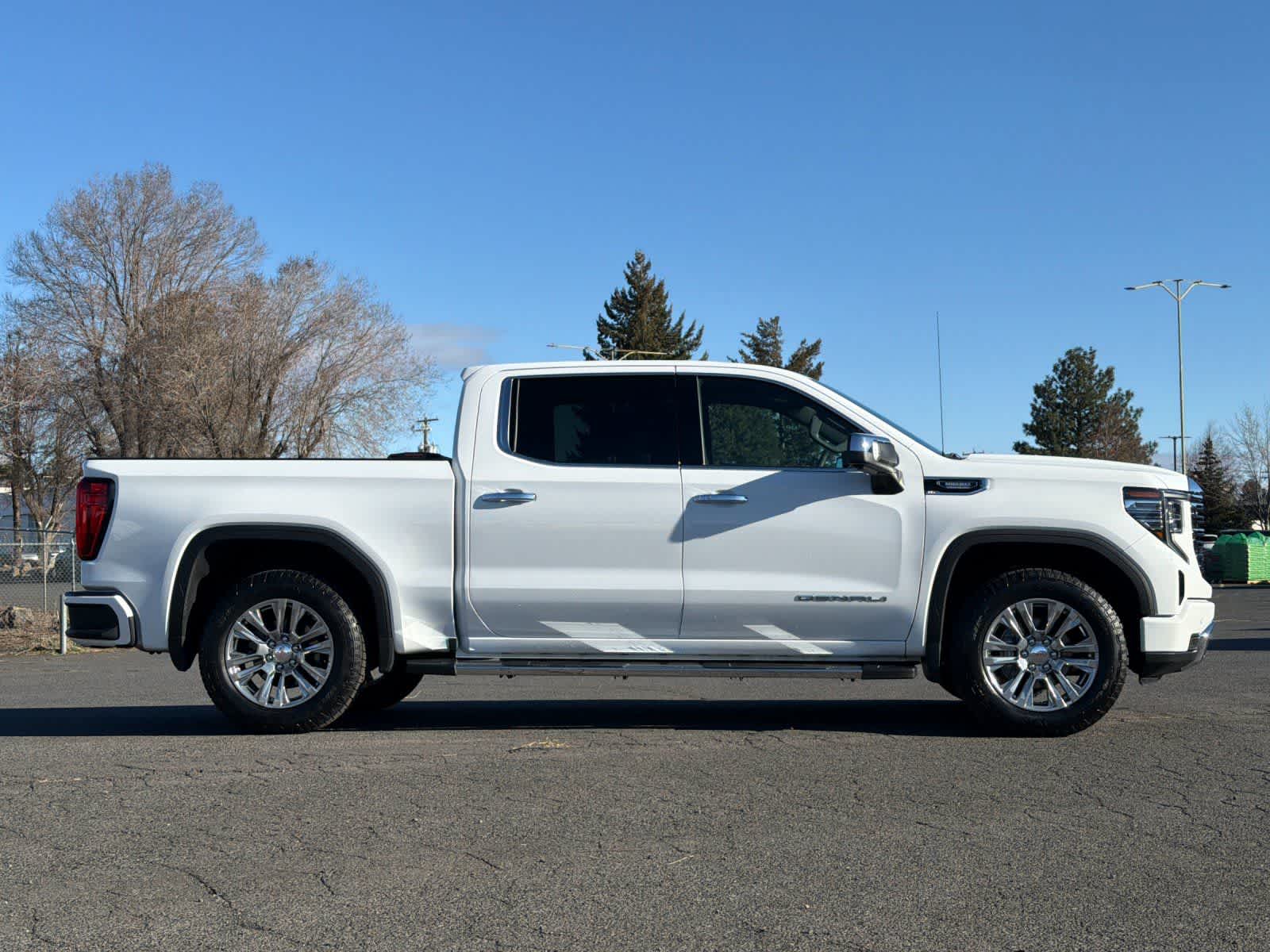 Thumbnail: 2023 GMC Sierra 1500 - 8