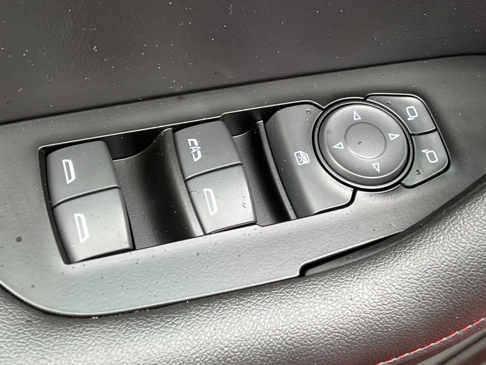 Thumbnail: 2023 Chevrolet Blazer - 13