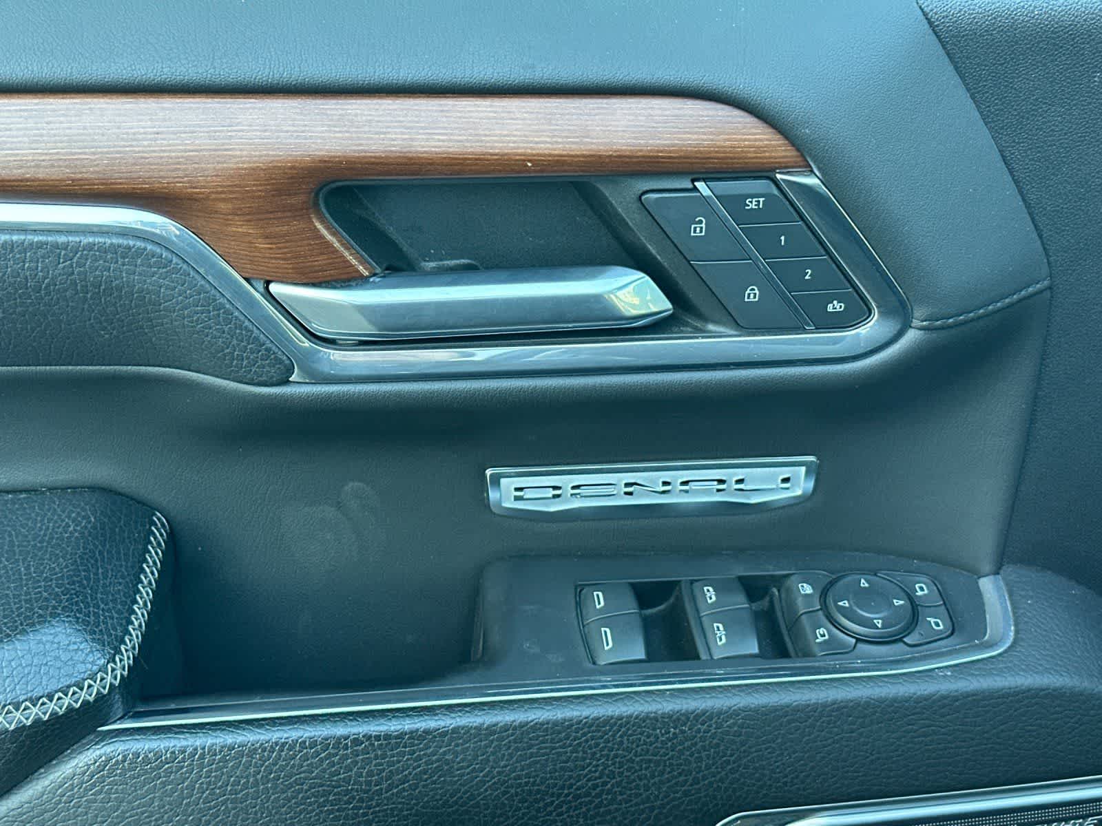 Thumbnail: 2023 GMC Sierra 1500 - 13