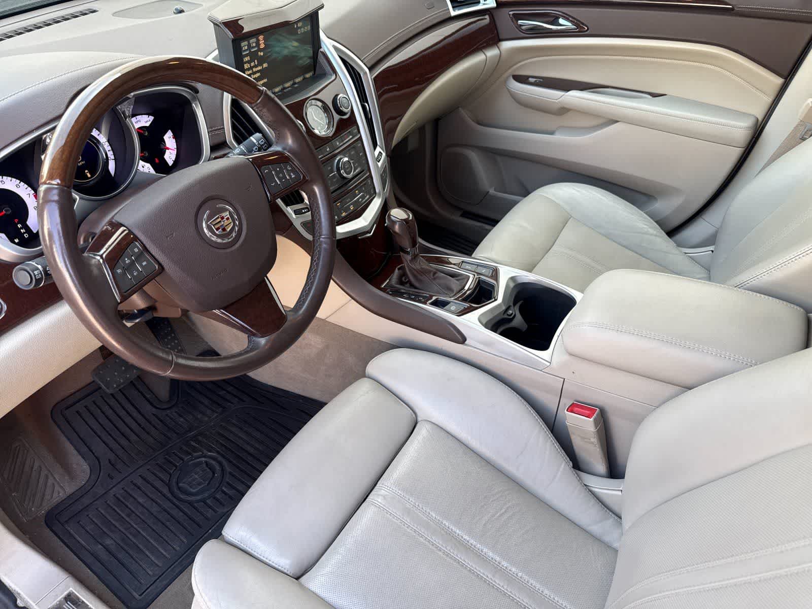 Thumbnail: 2011 Cadillac SRX - 11