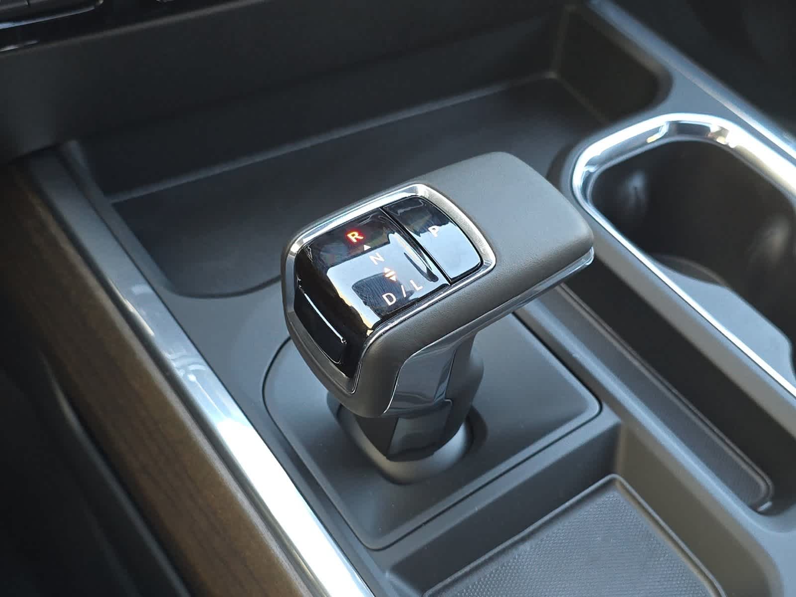 Thumbnail: 2026 Chevrolet Silverado 1500 - 21