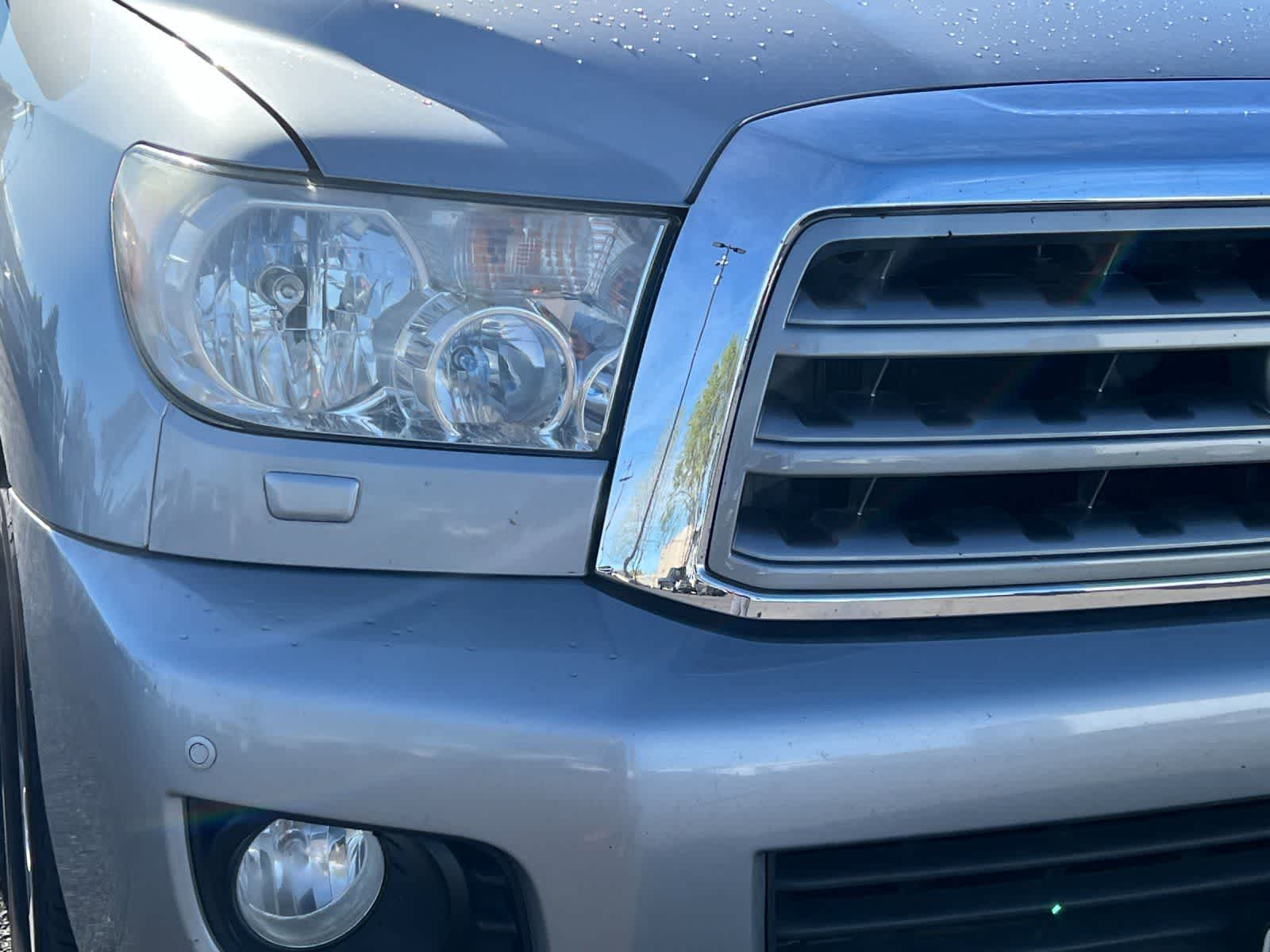 Thumbnail: 2016 Toyota Sequoia - 9