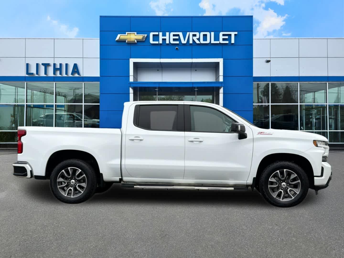 Thumbnail: 2022 Chevrolet Silverado 1500 - 8