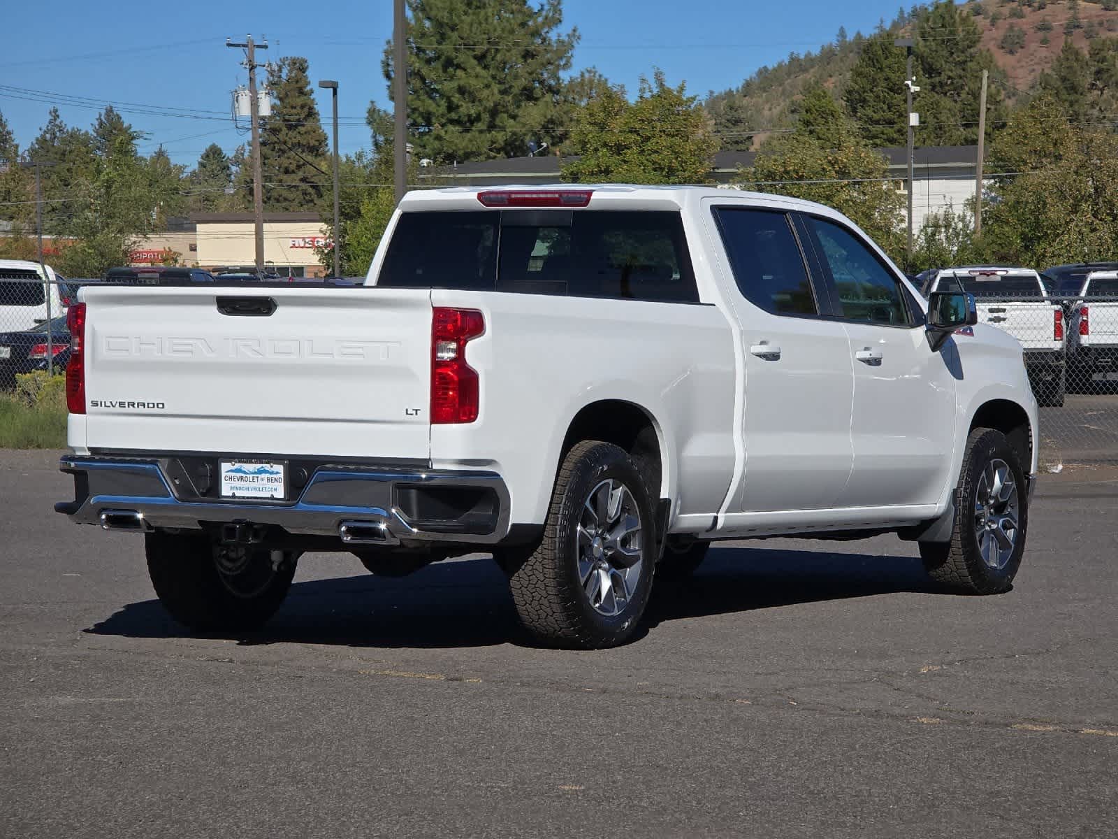 Thumbnail: 2026 Chevrolet Silverado 1500 - 2