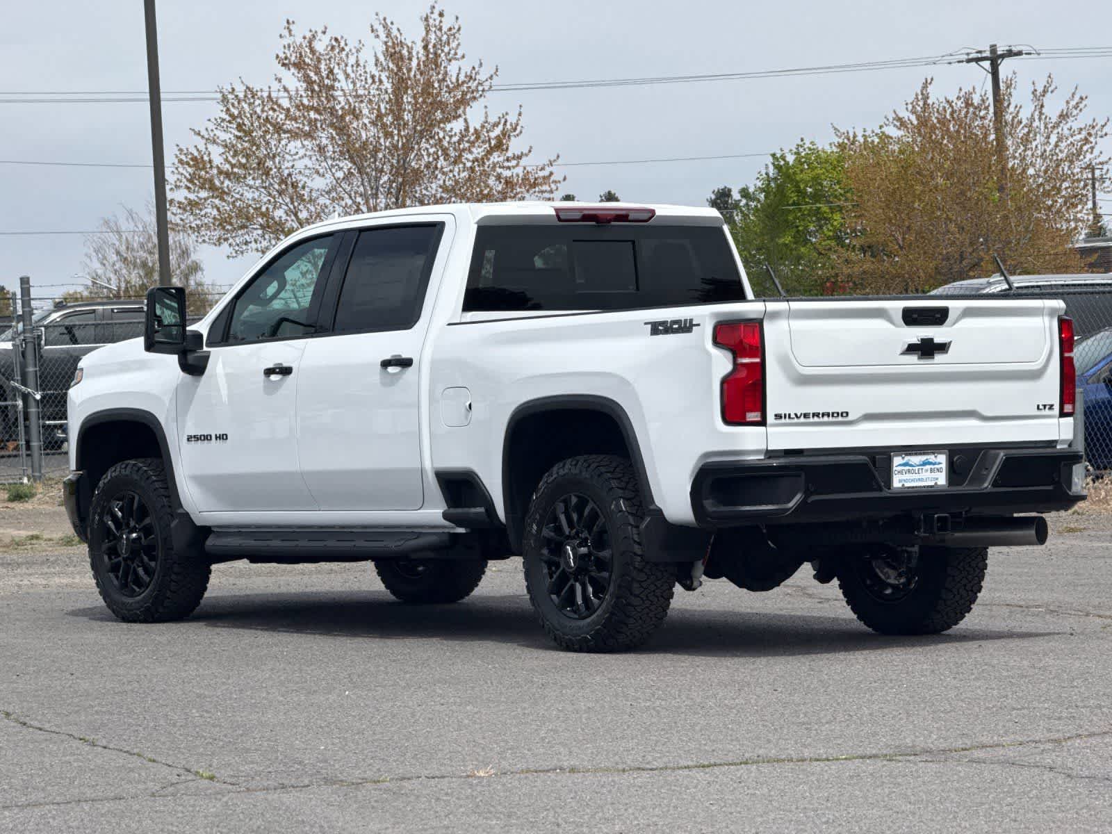 Thumbnail: 2026 Chevrolet Silverado 2500 - 6