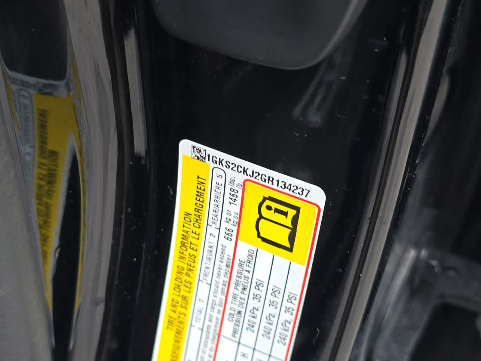 Thumbnail: 2016 GMC Yukon - 32