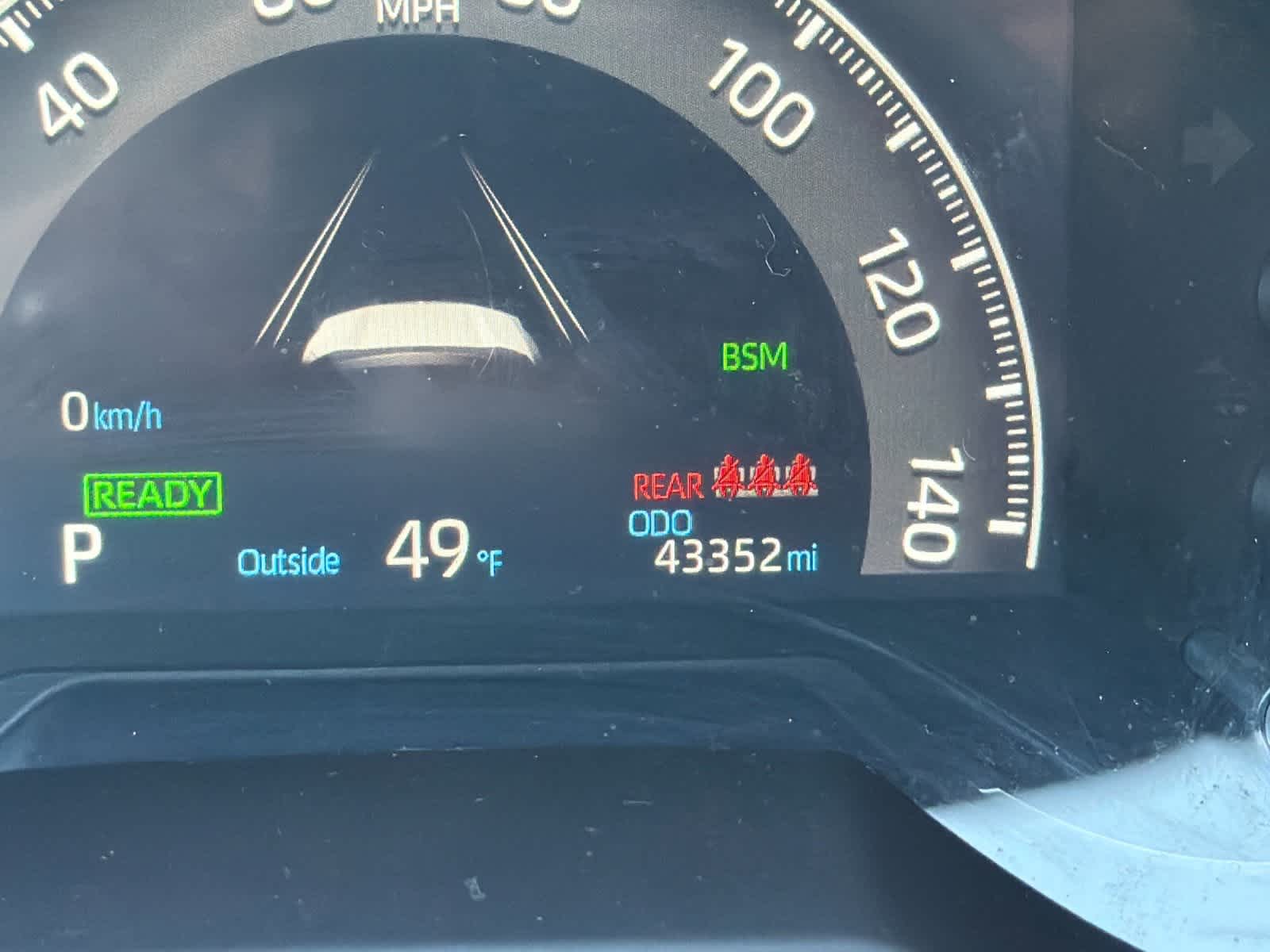 Thumbnail: 2022 Toyota RAV4 - 25