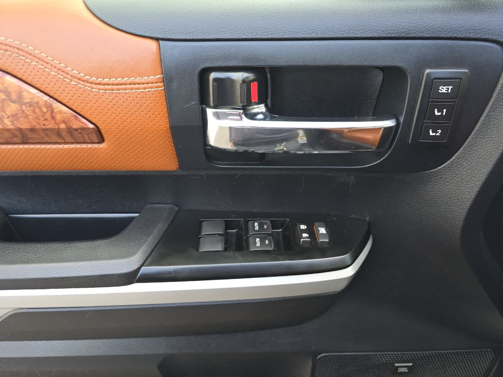 Thumbnail: 2014 Toyota Tundra - 12
