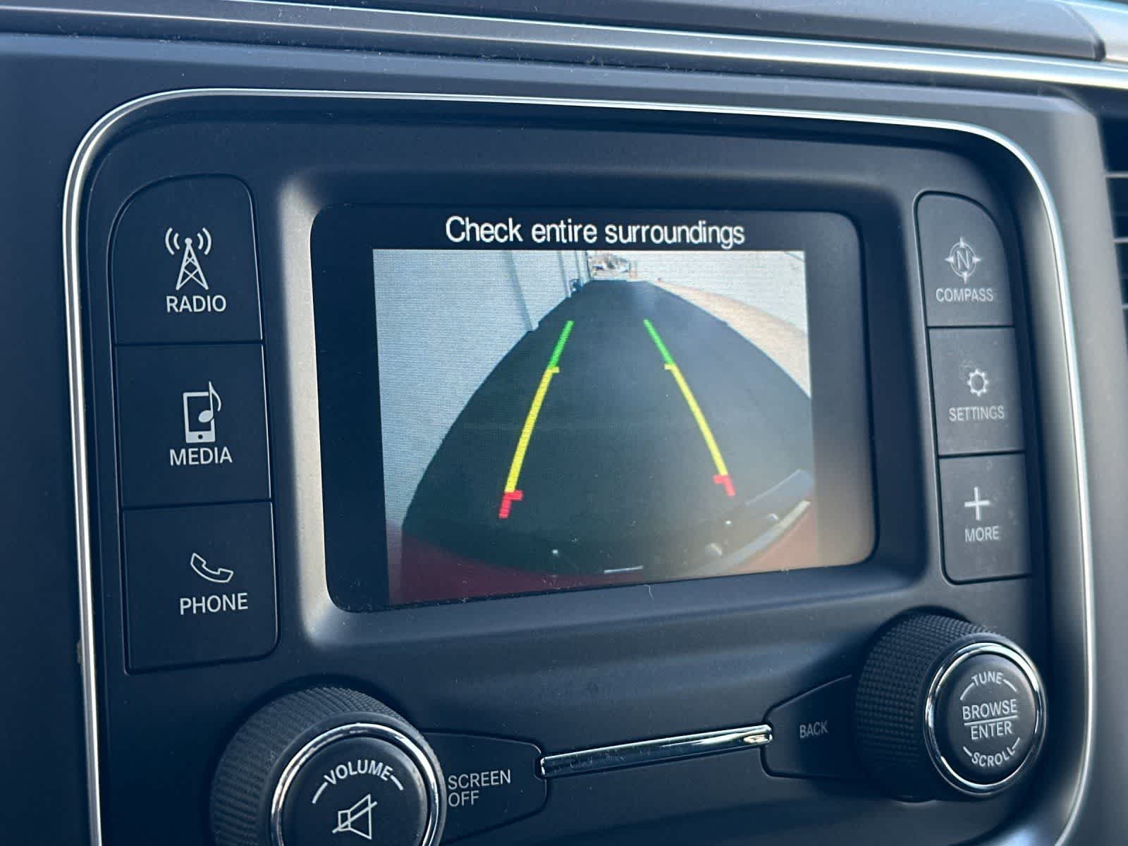 Thumbnail: 2020 RAM 1500 Classic - 19