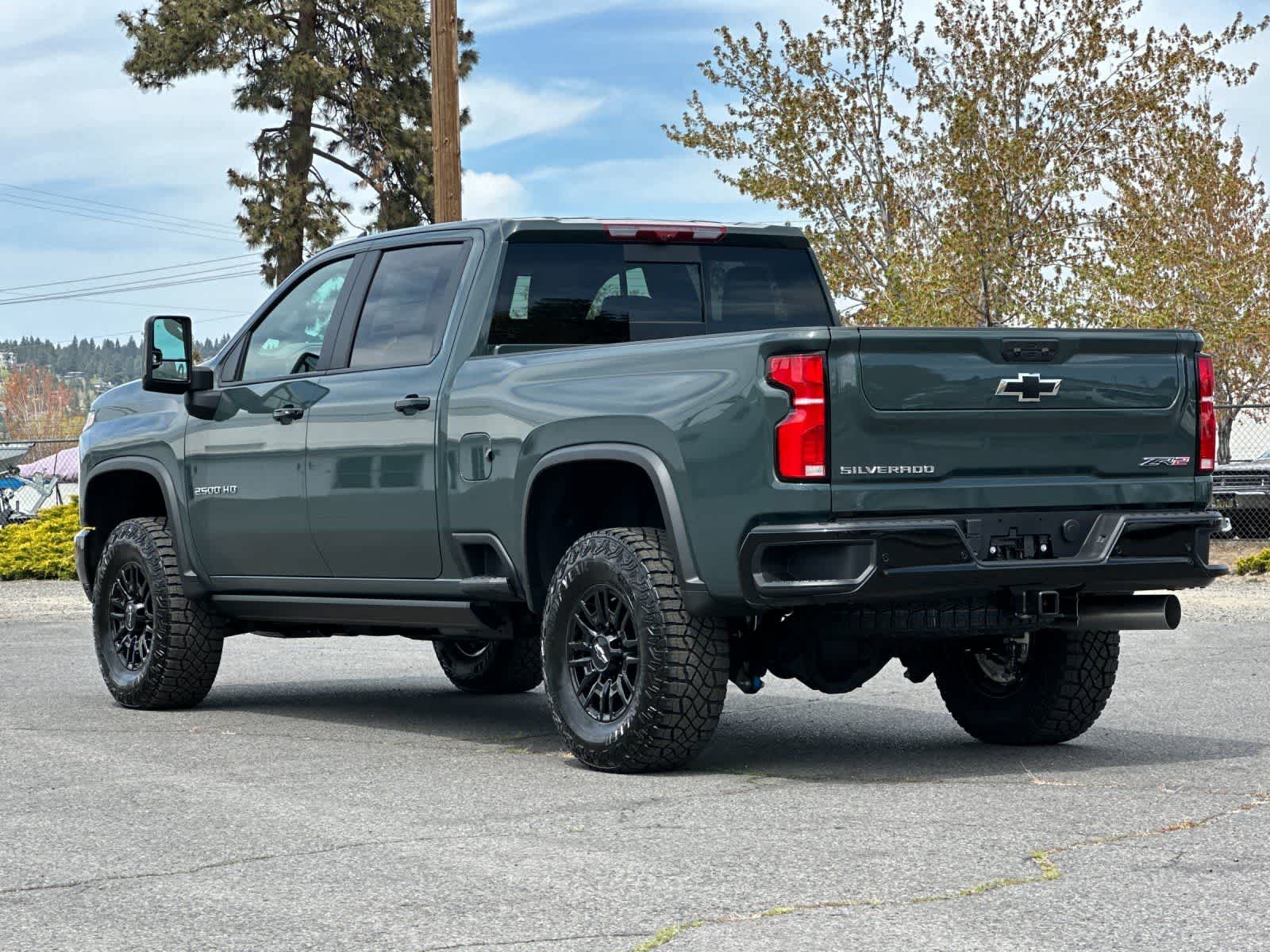 Thumbnail: 2026 Chevrolet Silverado 2500 - 6