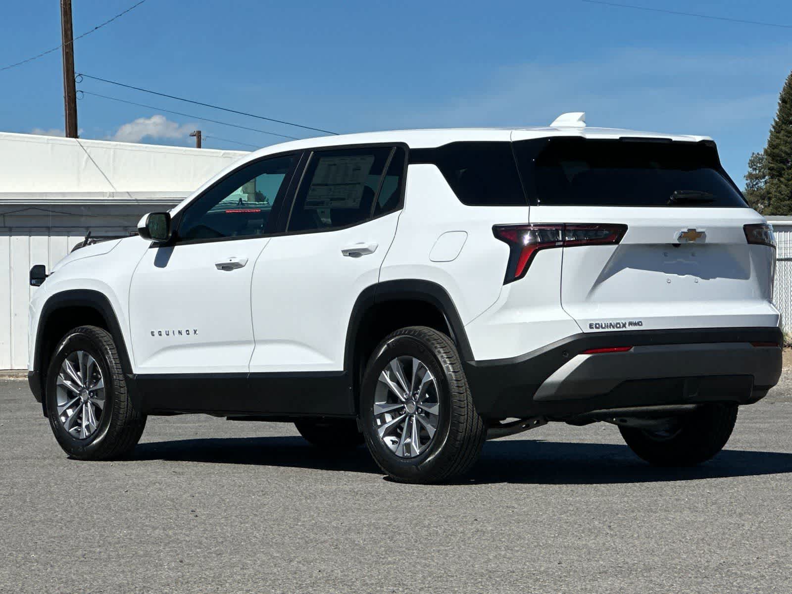 Thumbnail: 2026 Chevrolet Equinox - 6