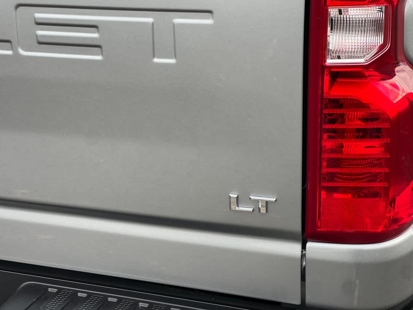 Thumbnail: 2026 Chevrolet Silverado 2500 - 25