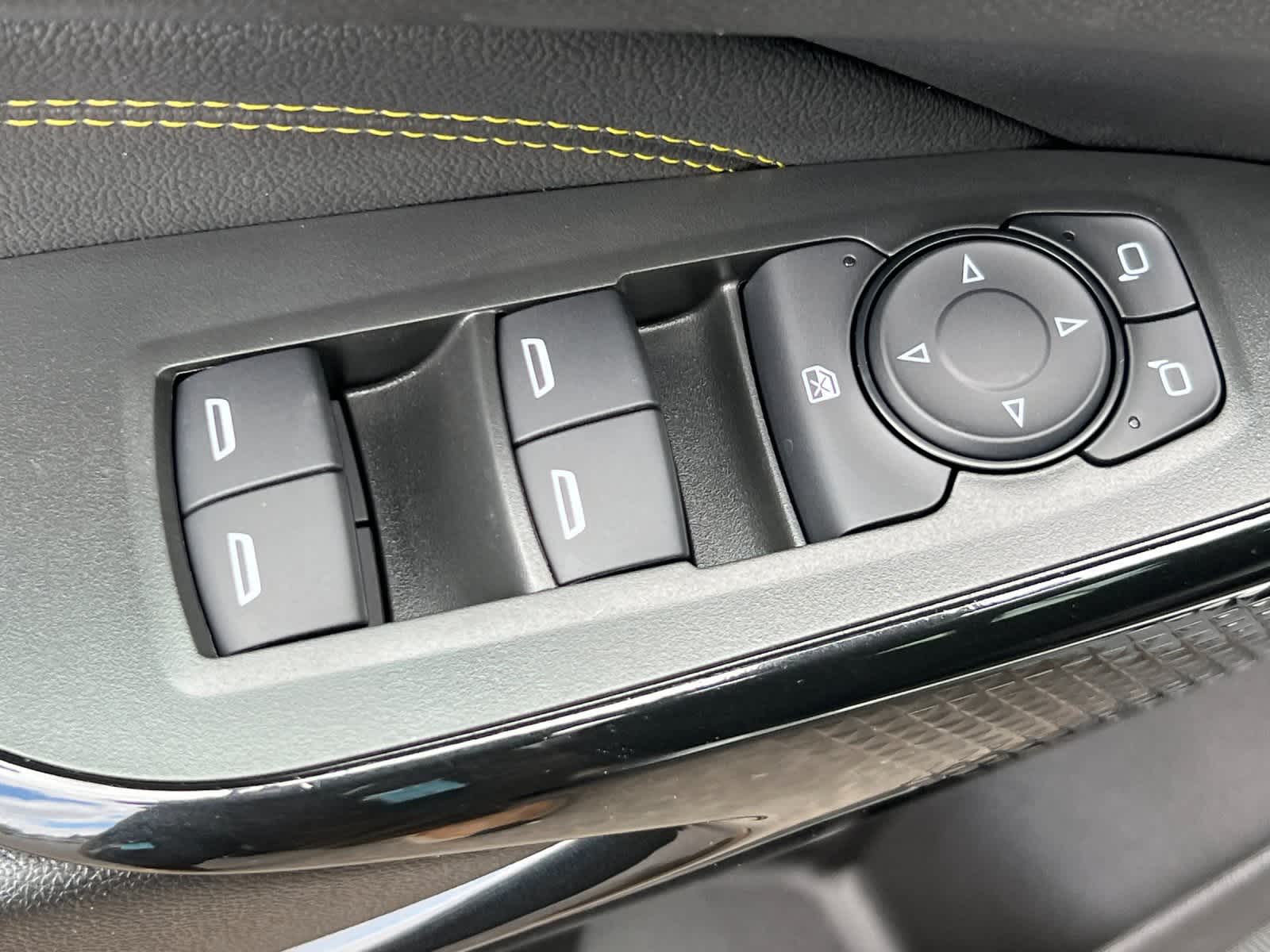 Thumbnail: 2025 Chevrolet Trax - 13