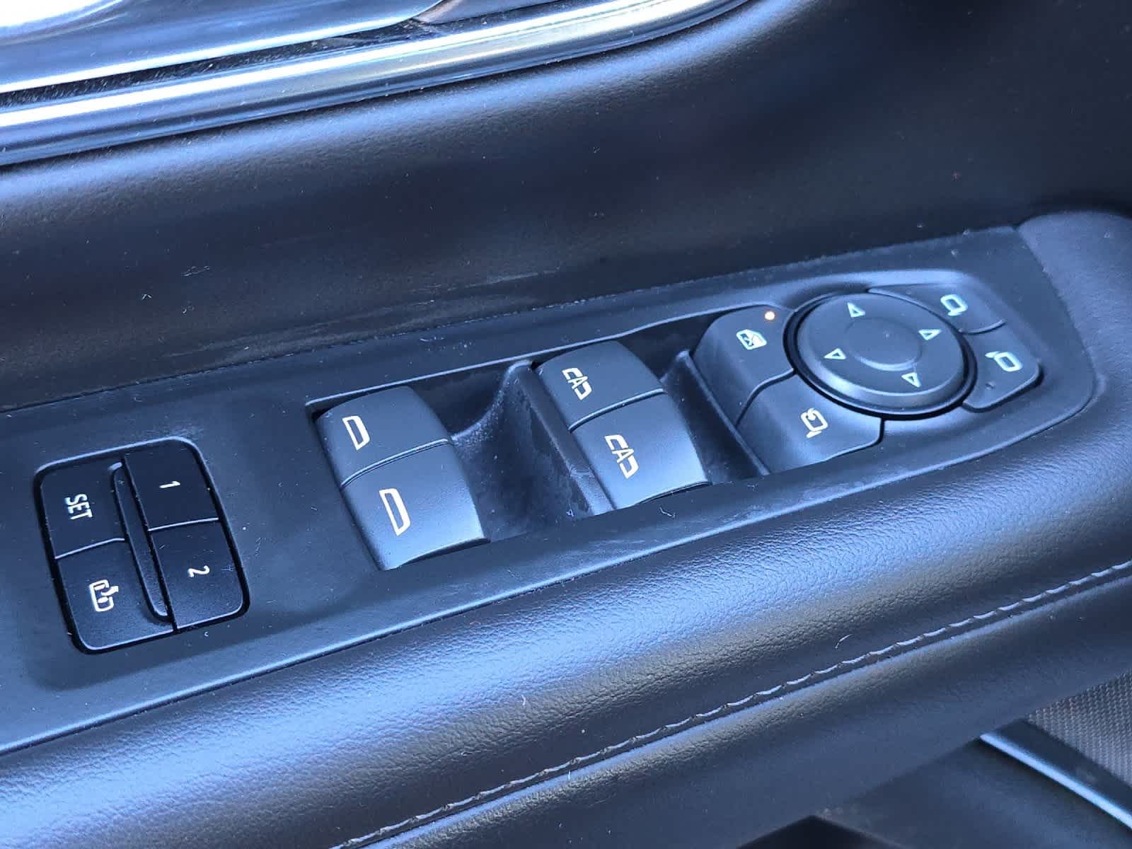 Thumbnail: 2022 Chevrolet Tahoe - 13