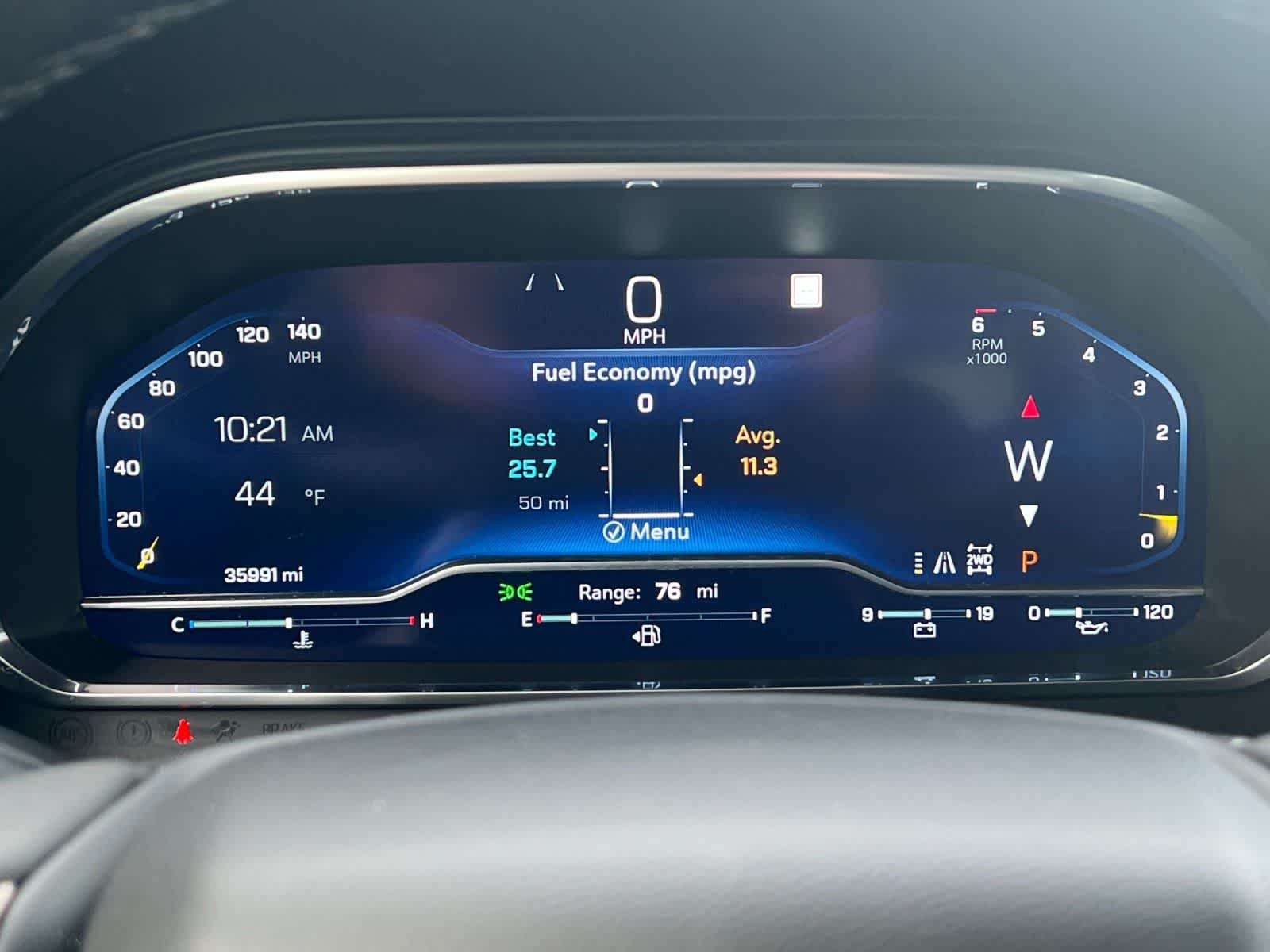 Thumbnail: 2023 Chevrolet Suburban - 25