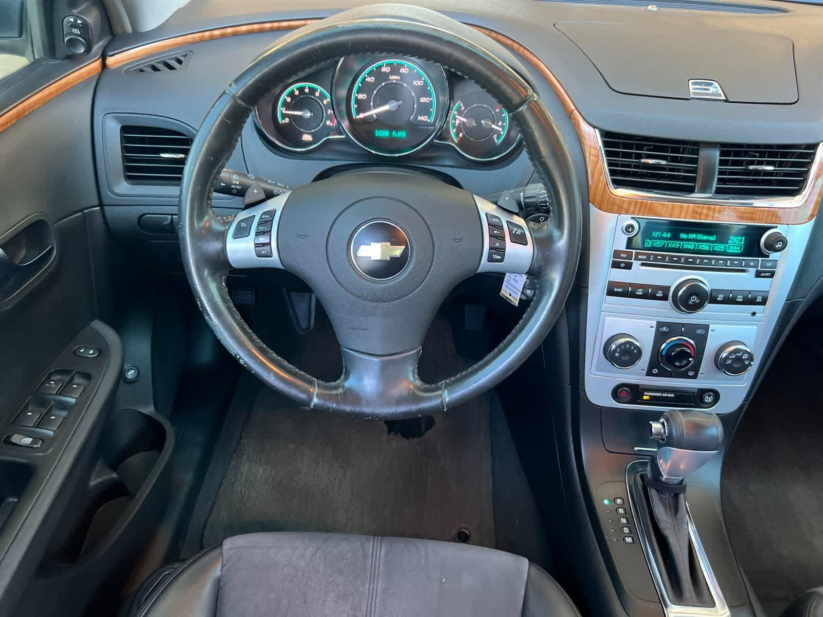 Thumbnail: 2009 Chevrolet Malibu - 14