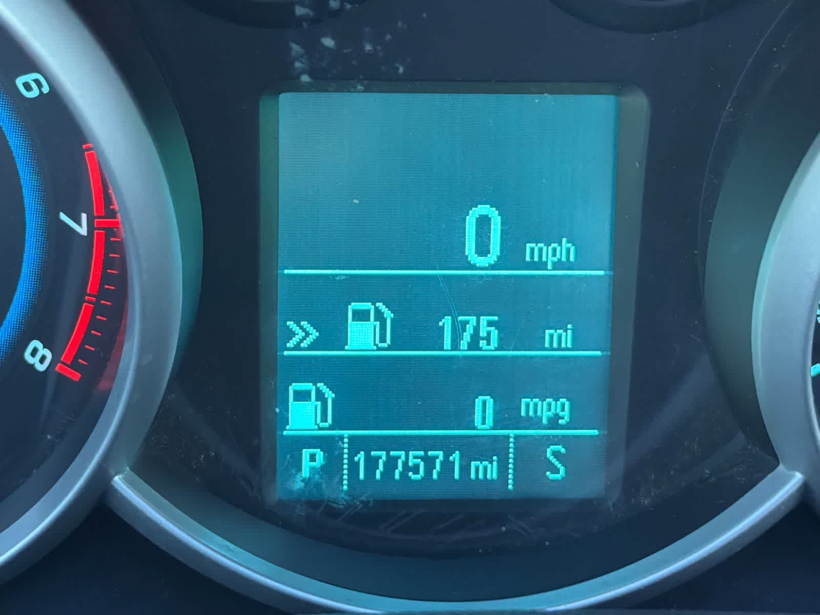 Thumbnail: 2012 Chevrolet Cruze - 22
