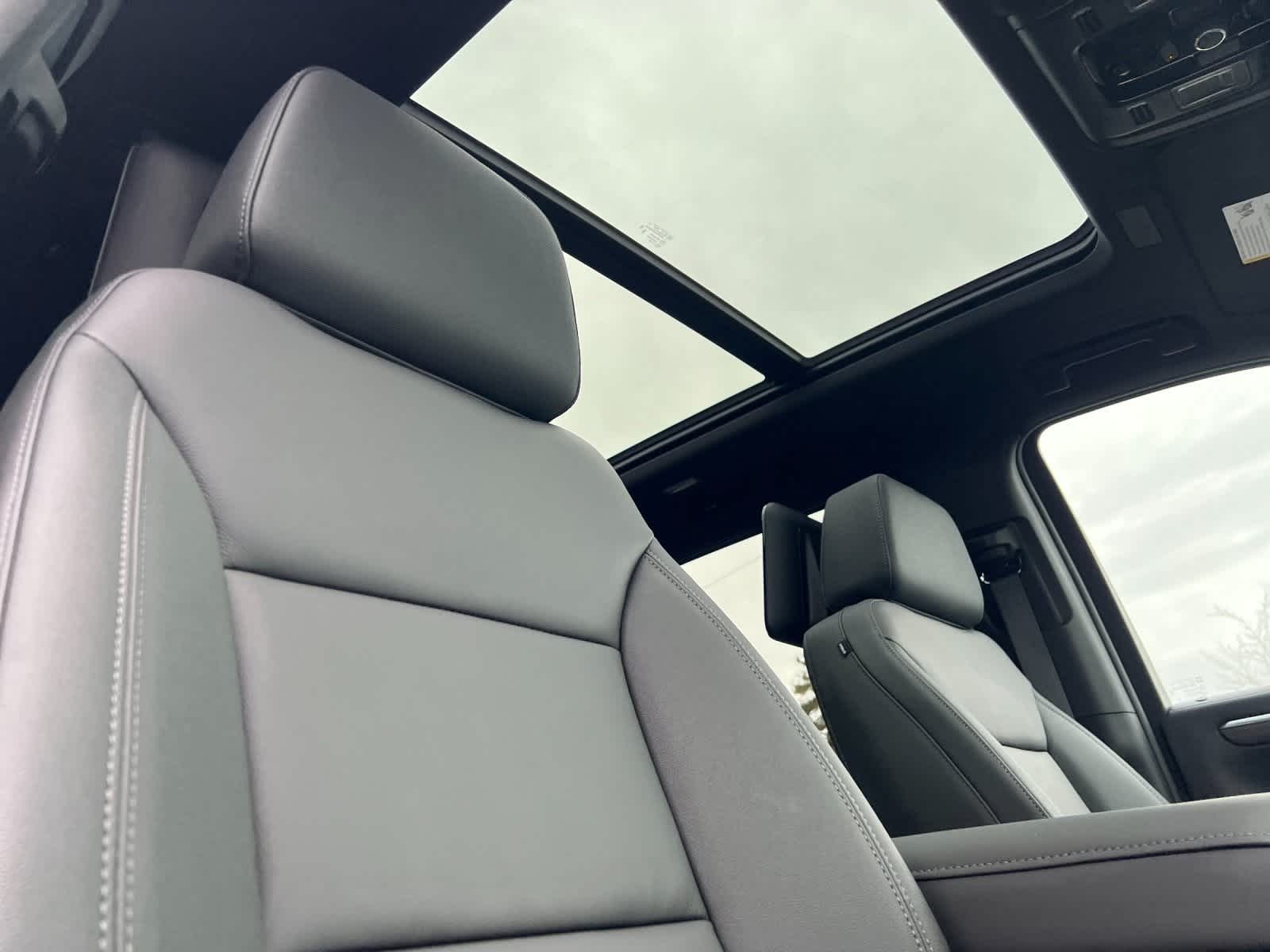 Thumbnail: 2026 Chevrolet Tahoe - 19