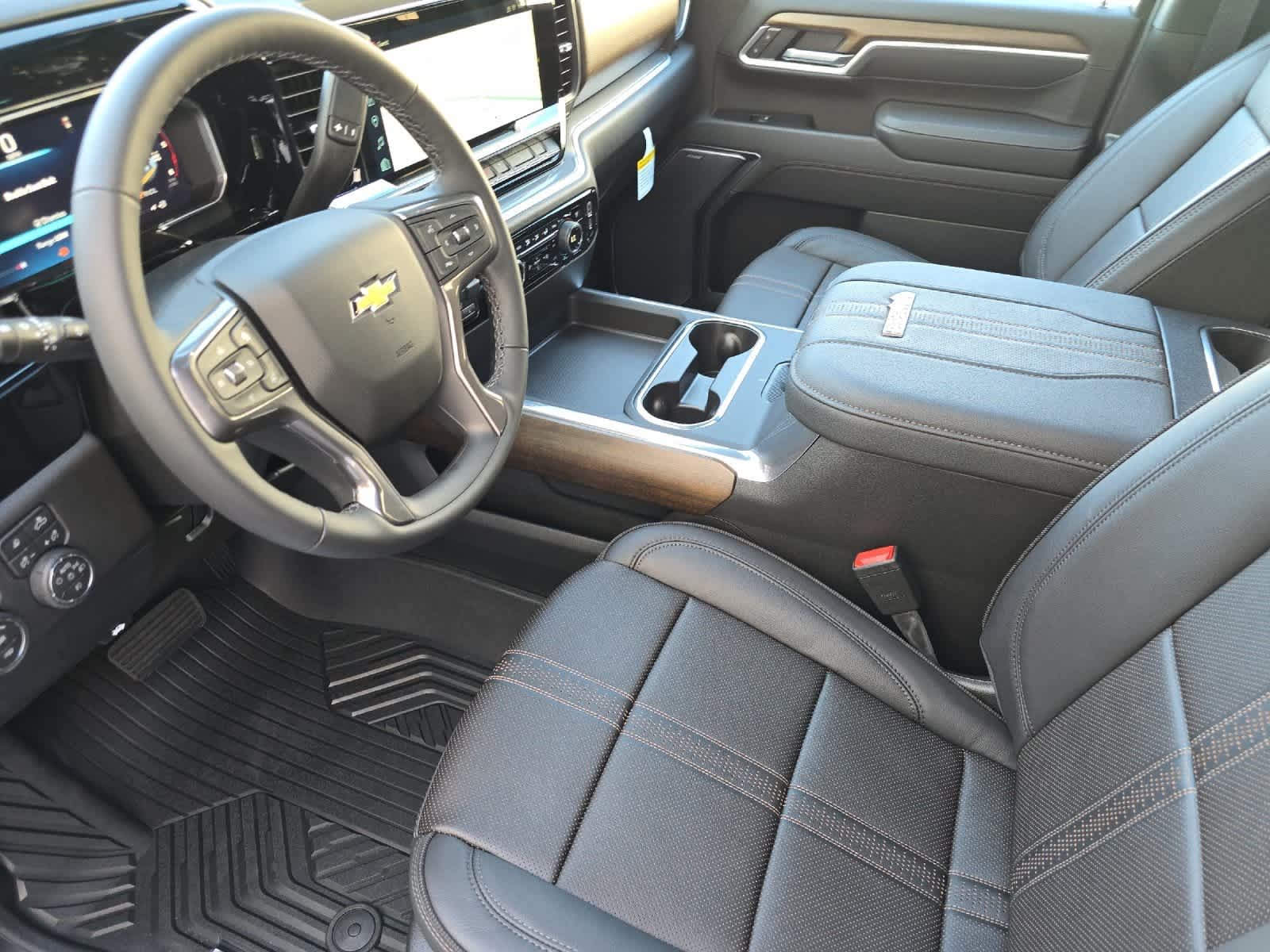 Thumbnail: 2026 Chevrolet Silverado 3500 - 11