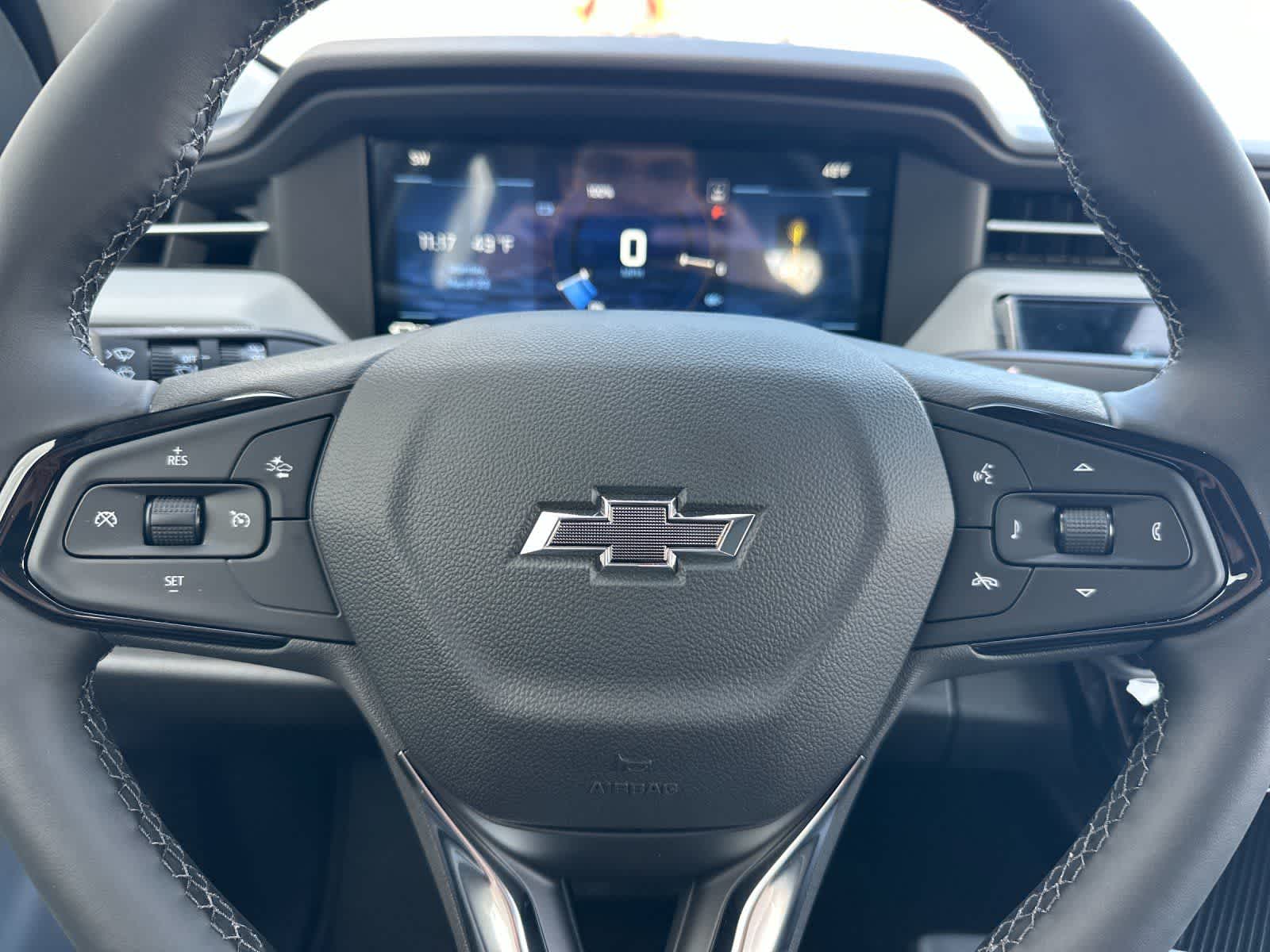 Thumbnail: 2027 Chevrolet Bolt EV - 23