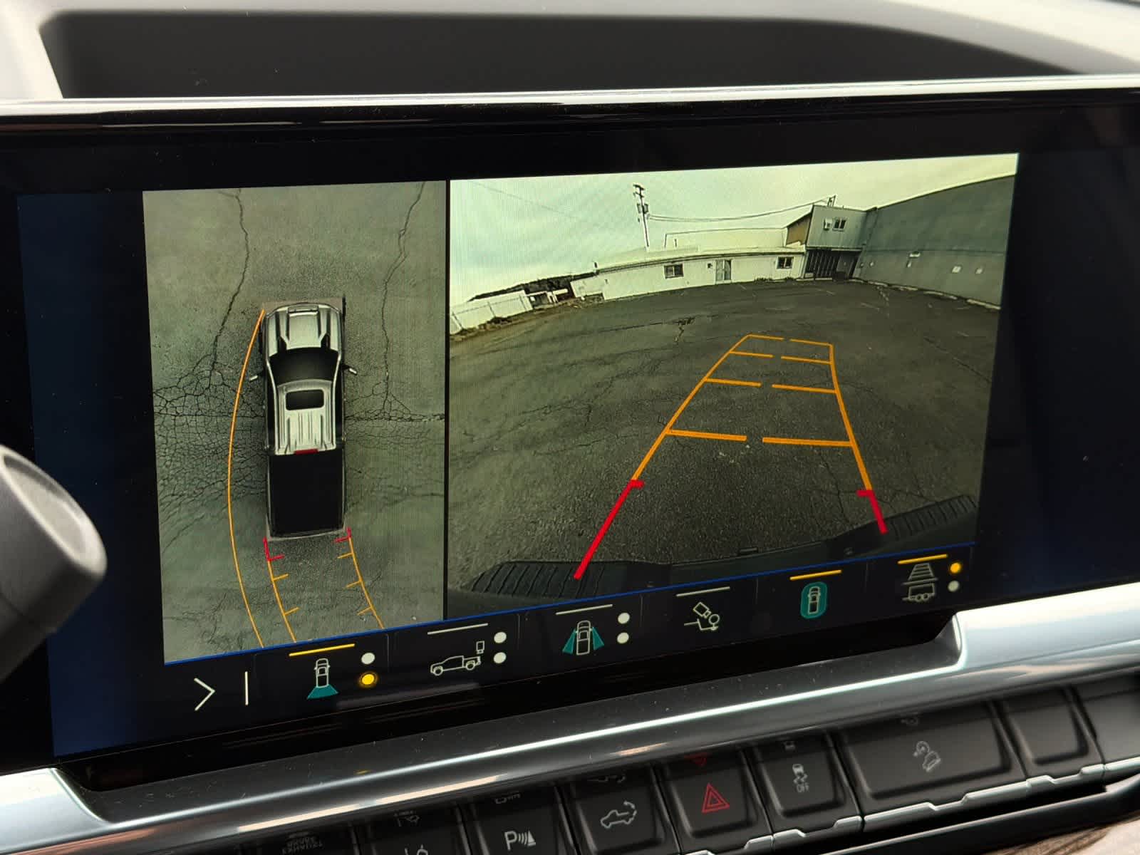 Thumbnail: 2026 Chevrolet Silverado 2500 - 19