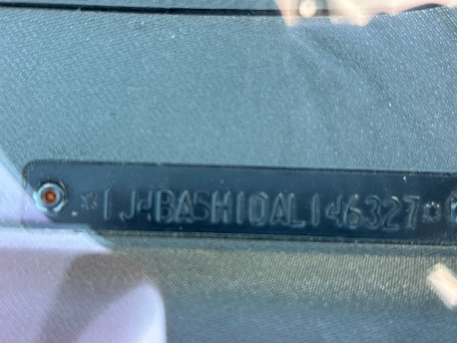 Thumbnail: 2010 Jeep Wrangler - 11