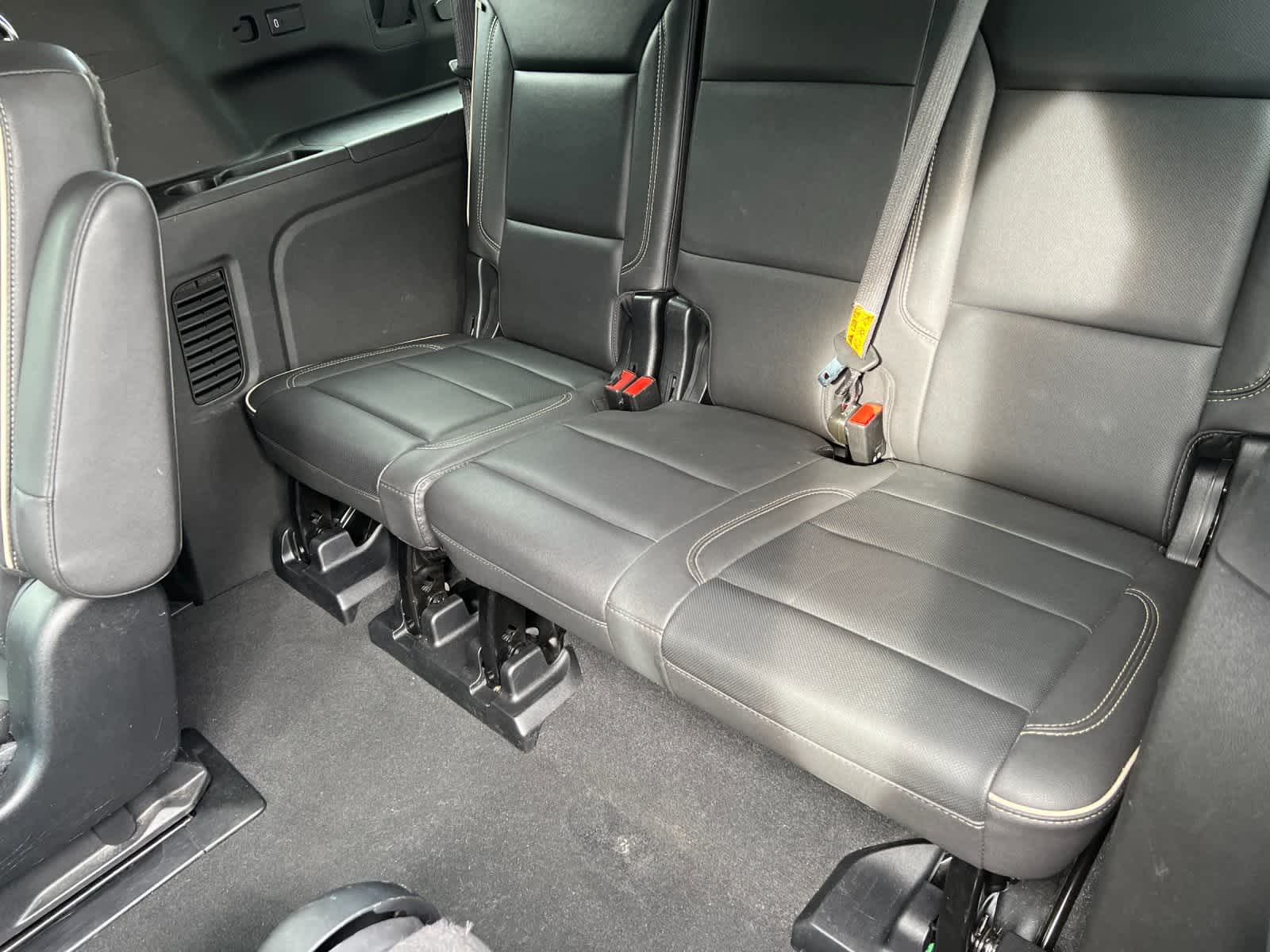 Thumbnail: 2023 Chevrolet Suburban - 15