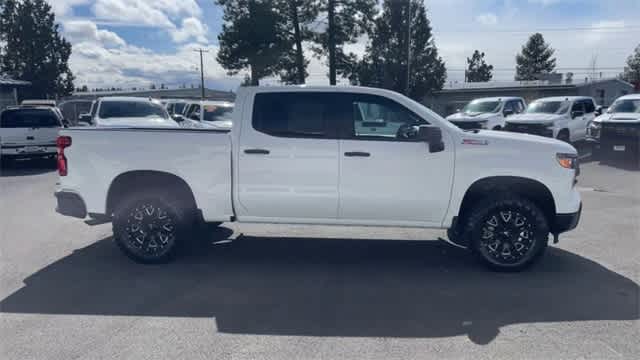 Thumbnail: 2024 Chevrolet Silverado 1500 - 9