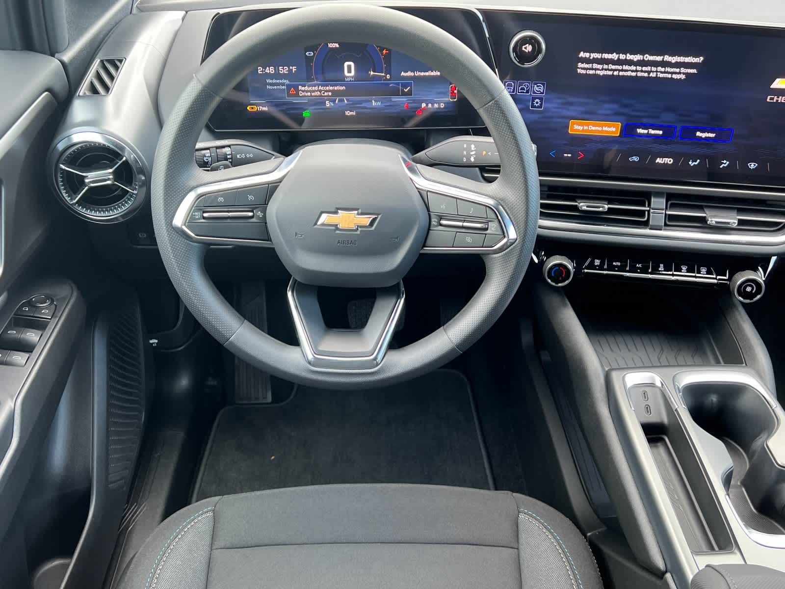 Thumbnail: 2026 Chevrolet Equinox - 14