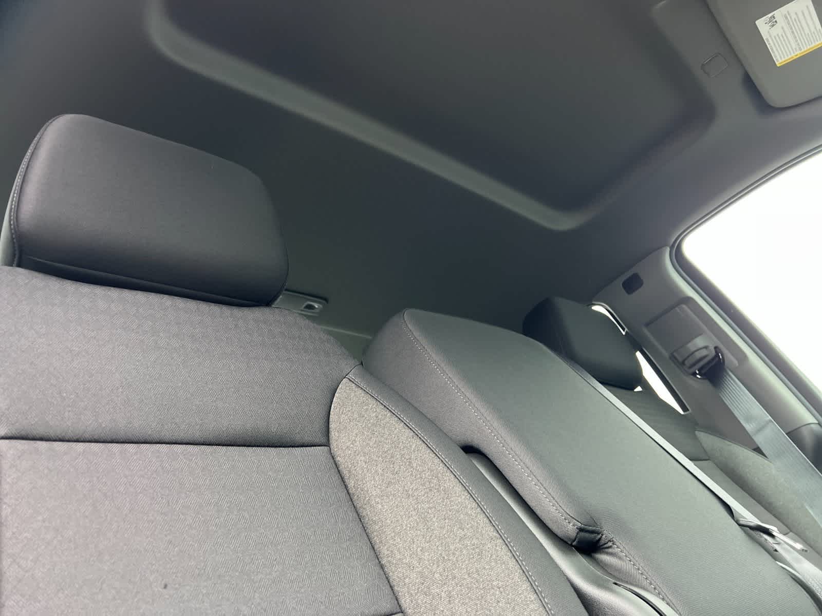 Thumbnail: 2026 Chevrolet Silverado 3500 - 16