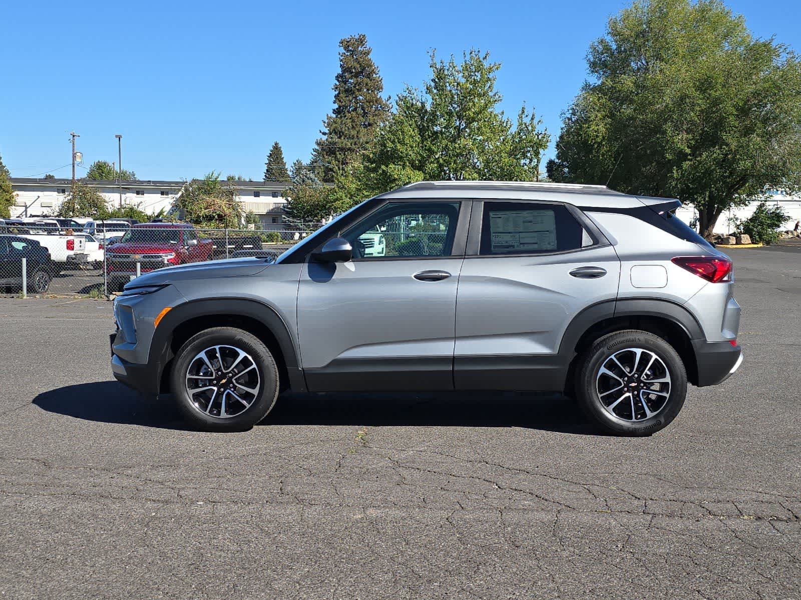 Thumbnail: 2026 Chevrolet TrailBlazer - 5