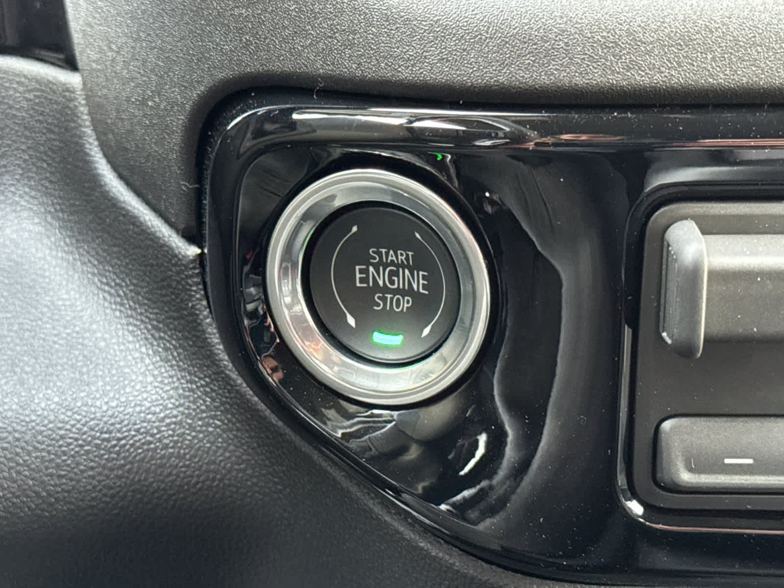 Thumbnail: 2026 Chevrolet Silverado 1500 - 22