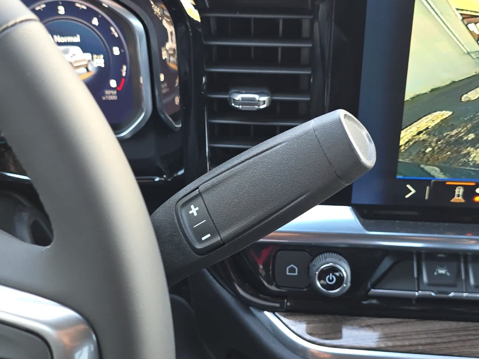 Thumbnail: 2026 Chevrolet Silverado 1500 - 21