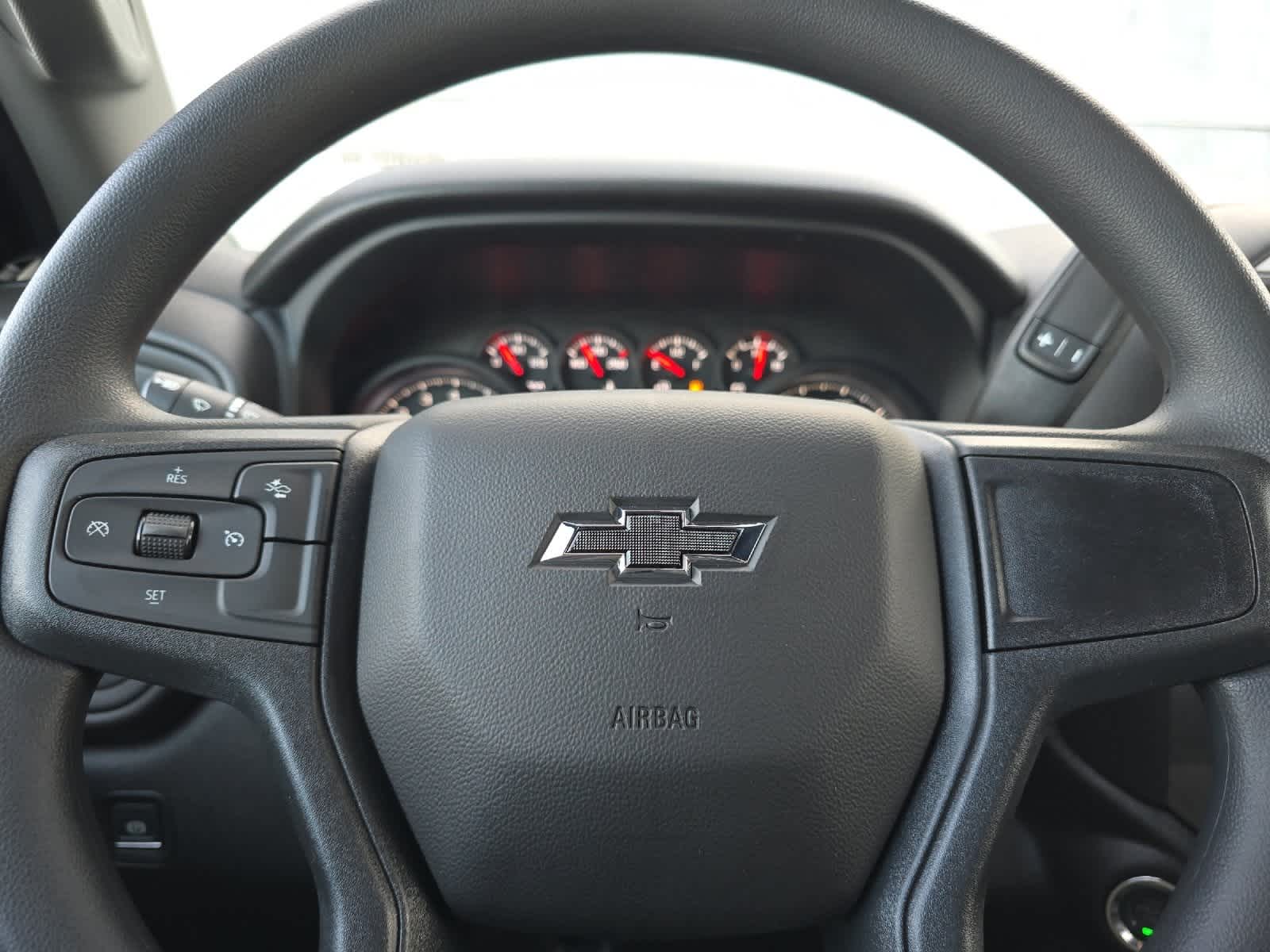 Thumbnail: 2026 Chevrolet Silverado 1500 - 22