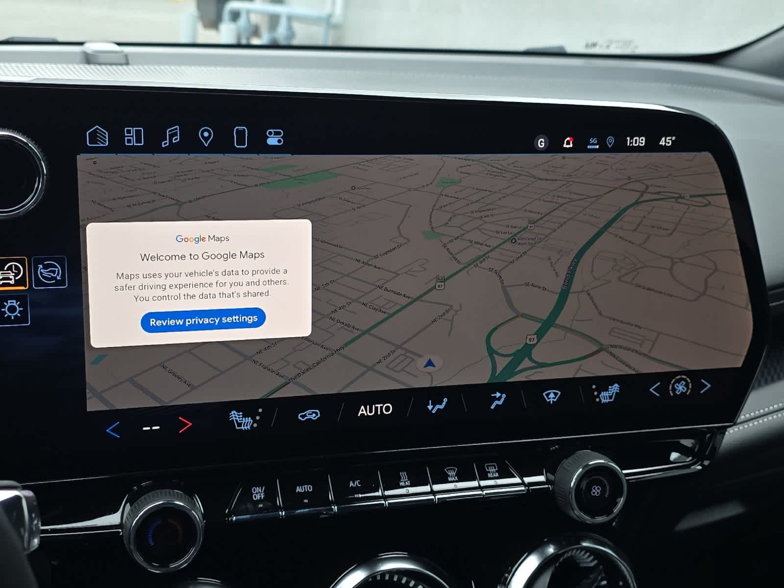 Thumbnail: 2025 Chevrolet Blazer EV - 19