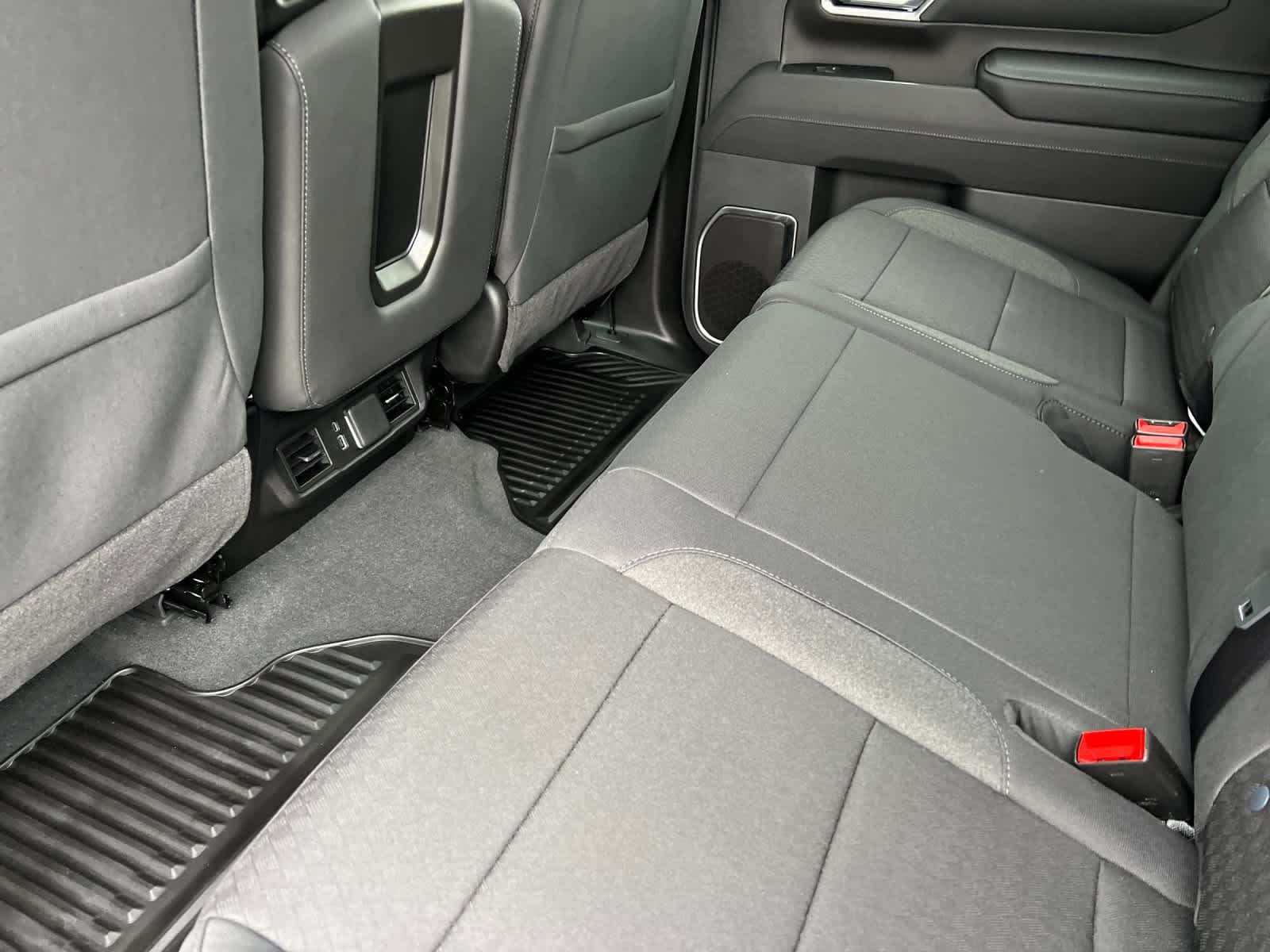 Thumbnail: 2026 Chevrolet Silverado 3500 - 4