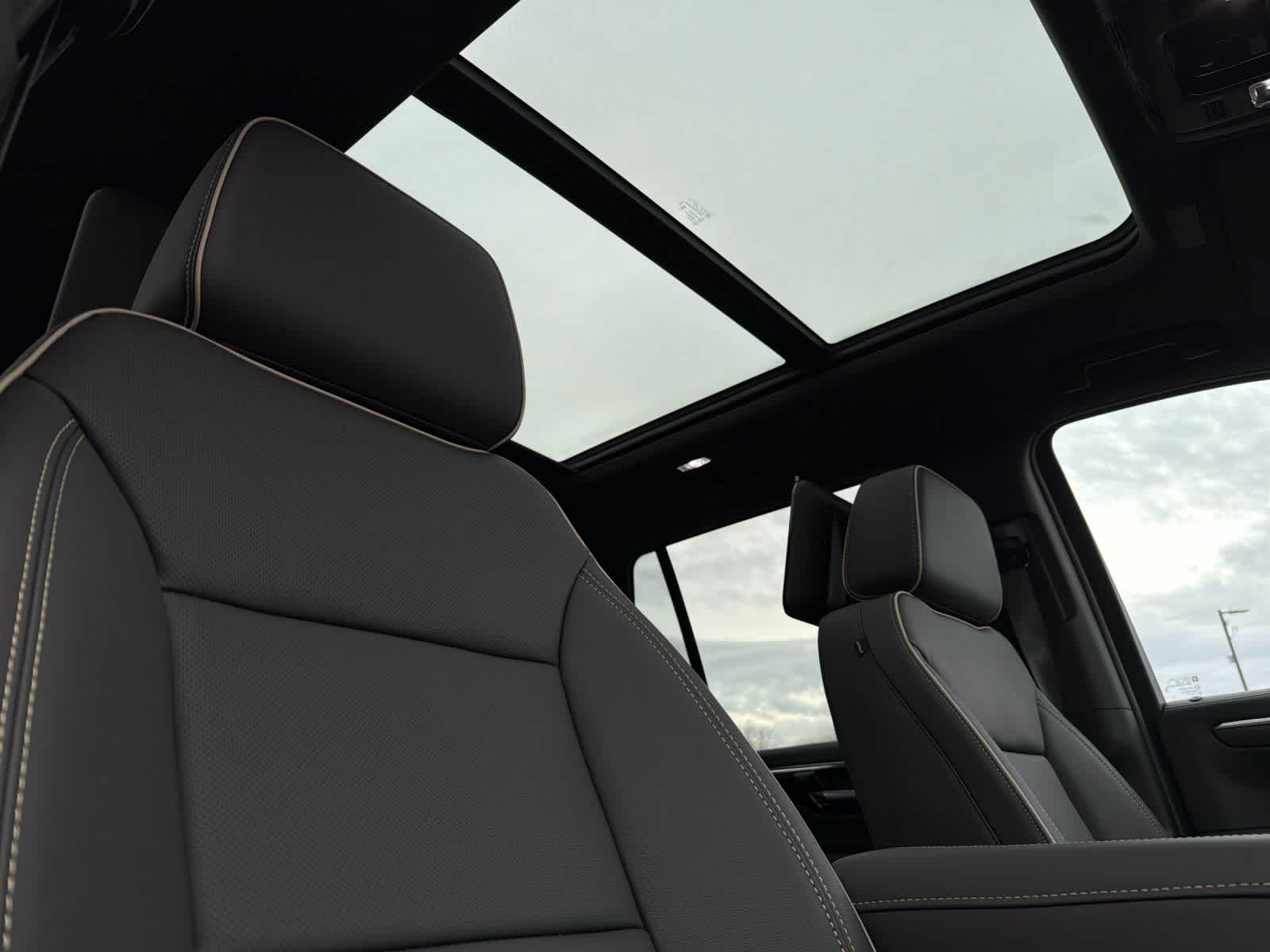 Thumbnail: 2026 Chevrolet Tahoe - 19