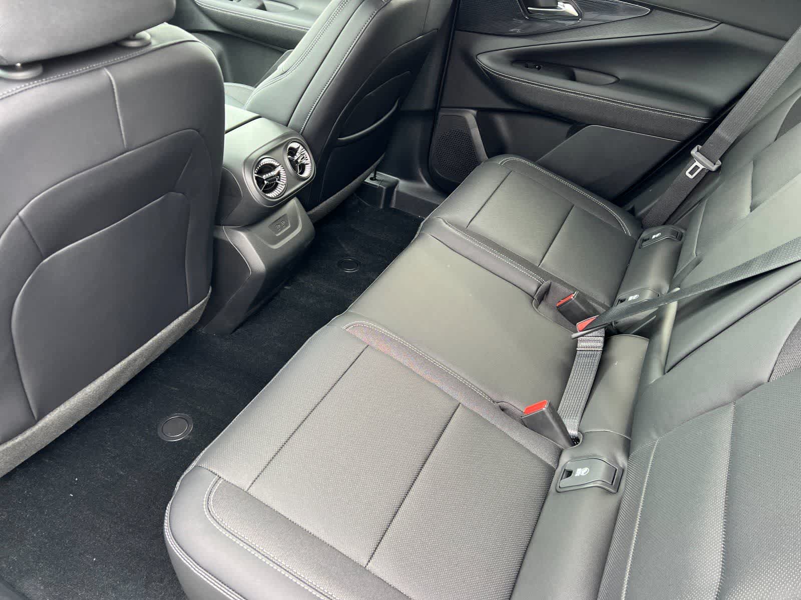 Thumbnail: 2026 Chevrolet Blazer EV - 4