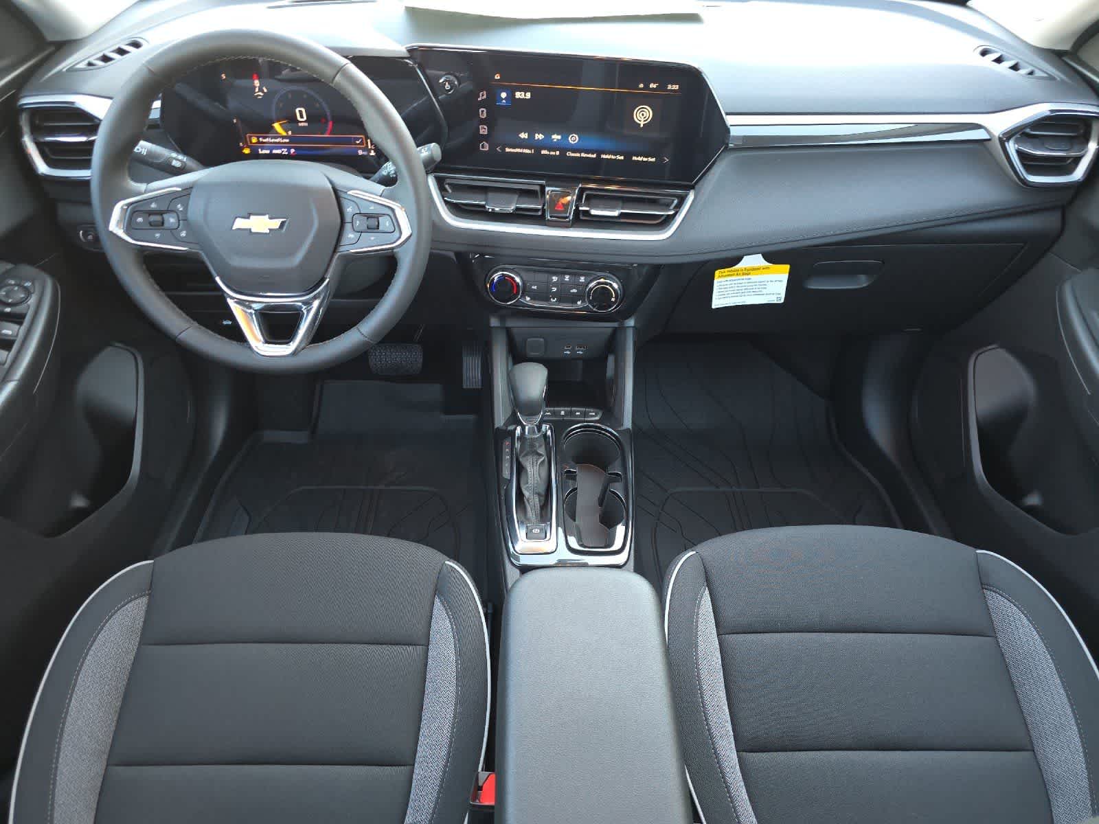 Thumbnail: 2026 Chevrolet TrailBlazer - 3