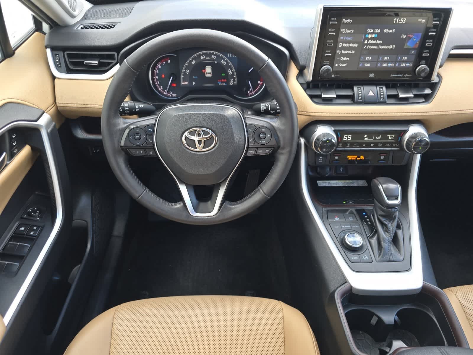 Thumbnail: 2021 Toyota RAV4 - 14