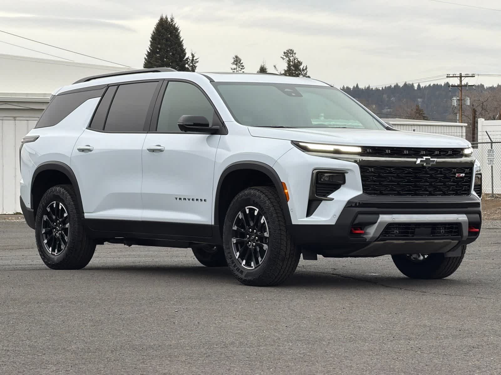 Thumbnail: 2026 Chevrolet Traverse - 9