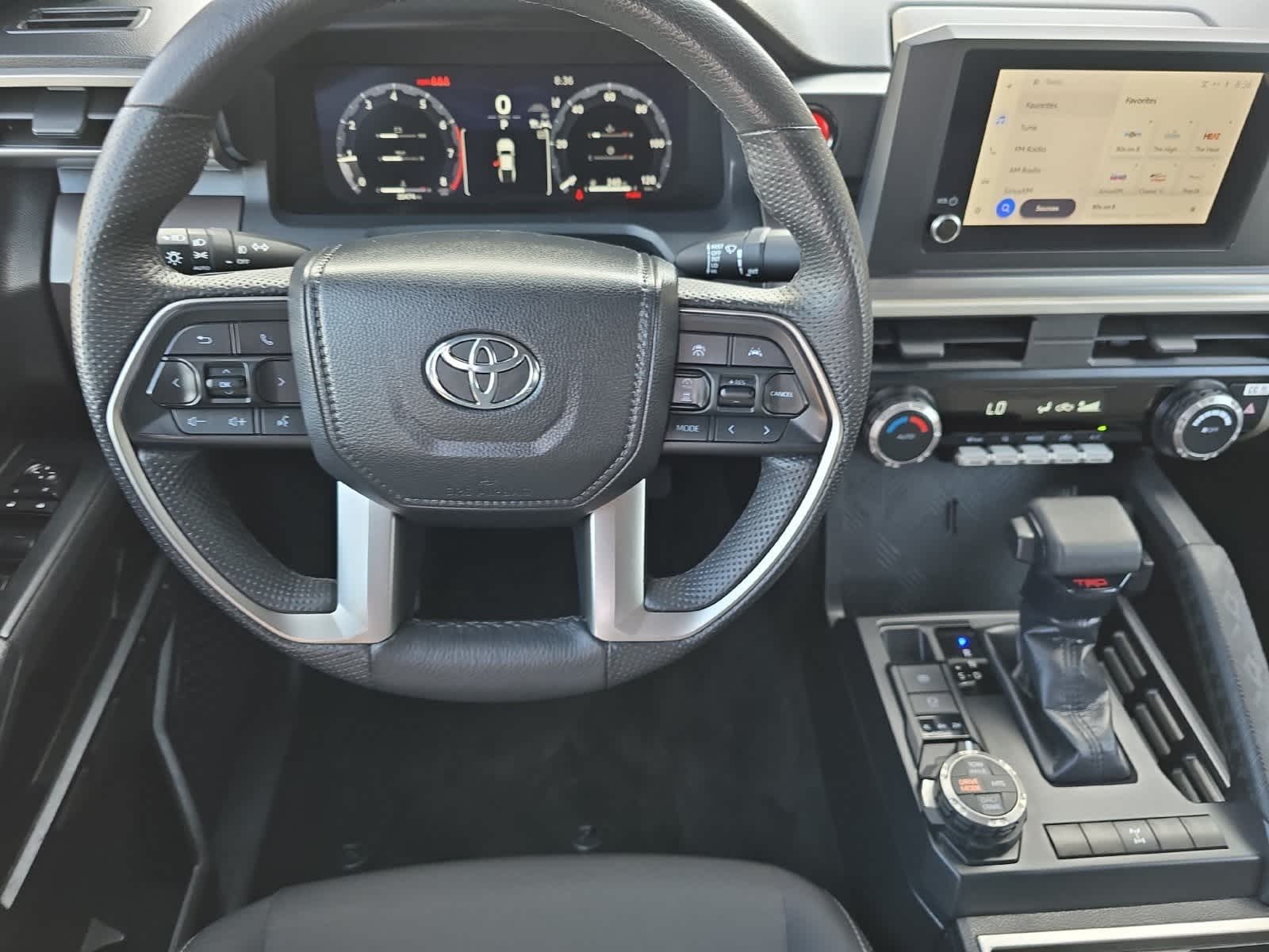 2024 Toyota Tacoma TRD Off-Road 14
