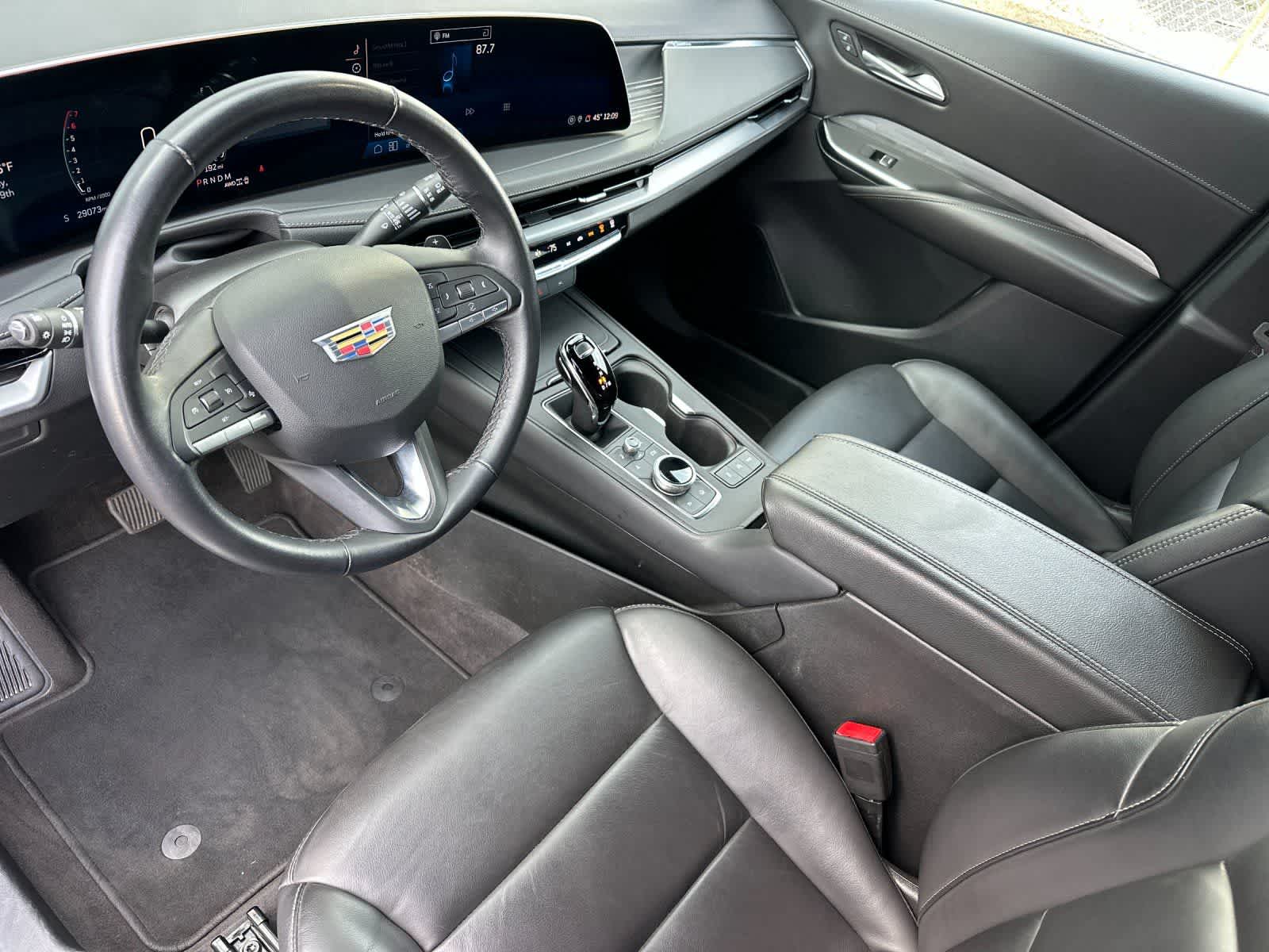 Thumbnail: 2025 Cadillac XT4 - 11