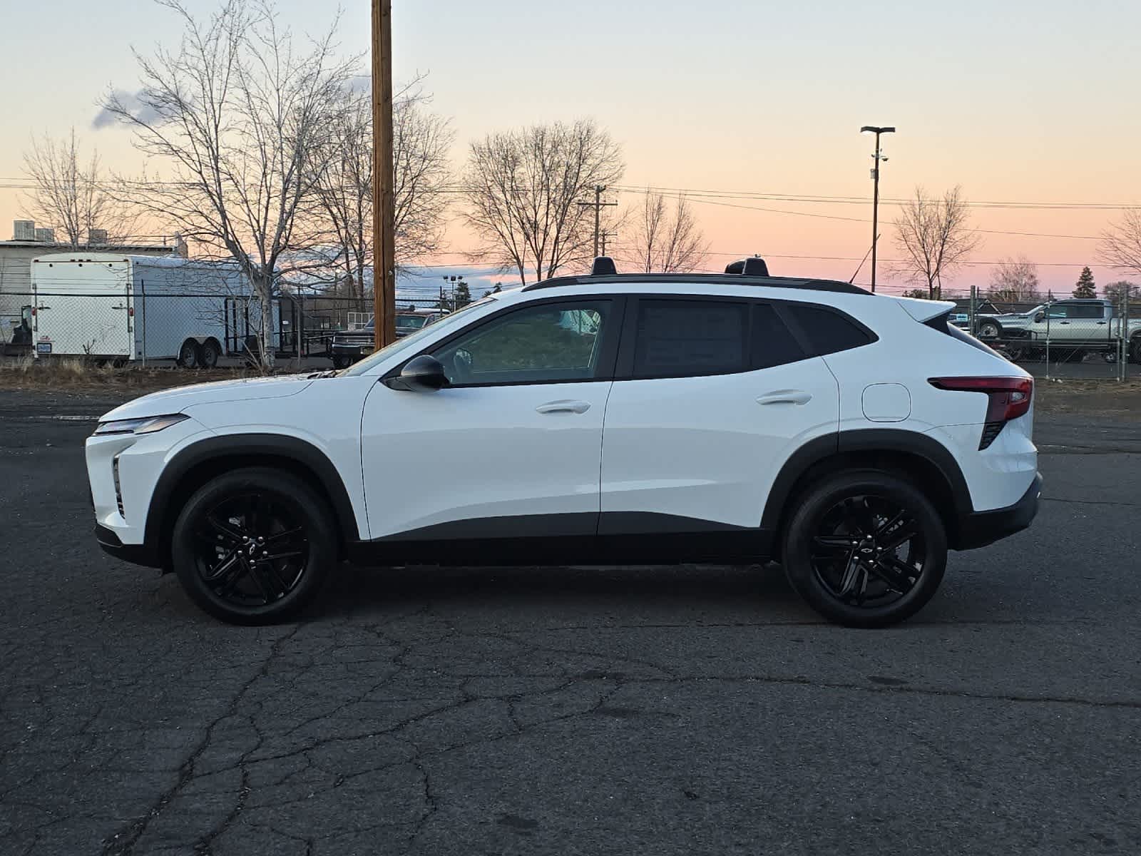 Thumbnail: 2026 Chevrolet Trax - 5