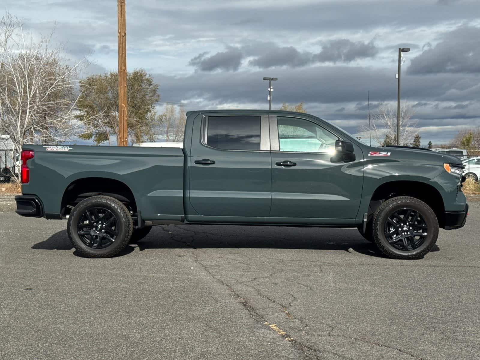 Thumbnail: 2026 Chevrolet Silverado 1500 - 8