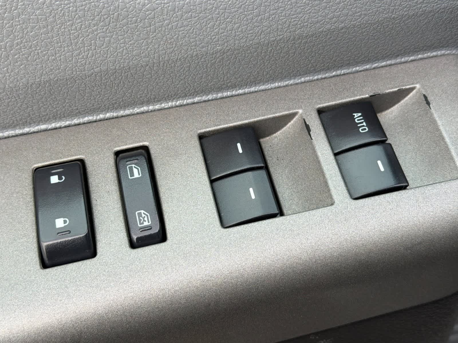 Thumbnail: 2012 Ford F-350 - 13